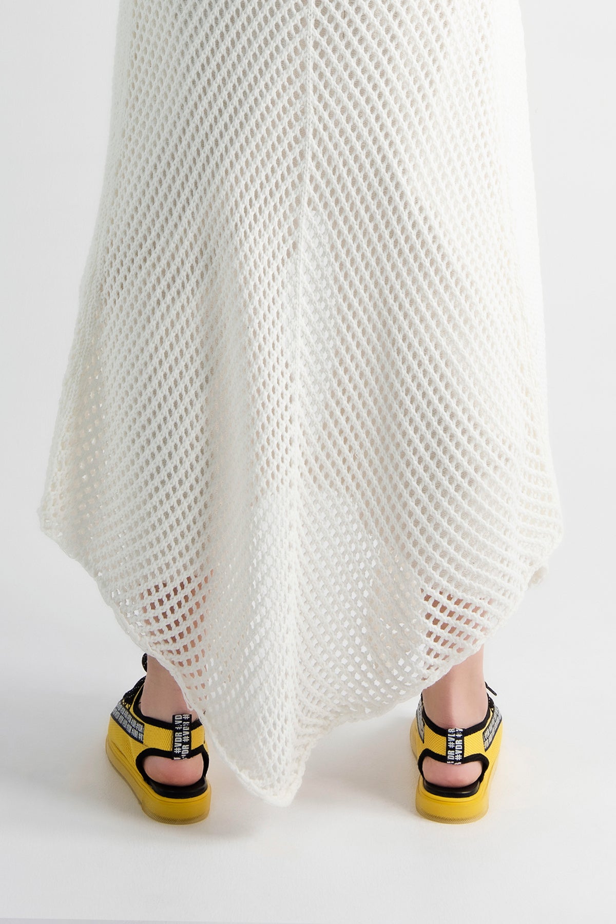 Sari Ayakkabi Aquarium