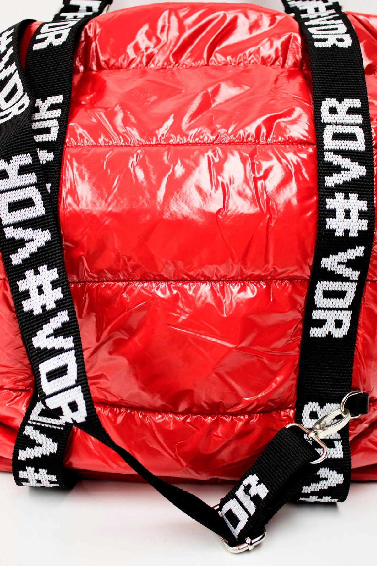 Kirmizi Çanta Batmen