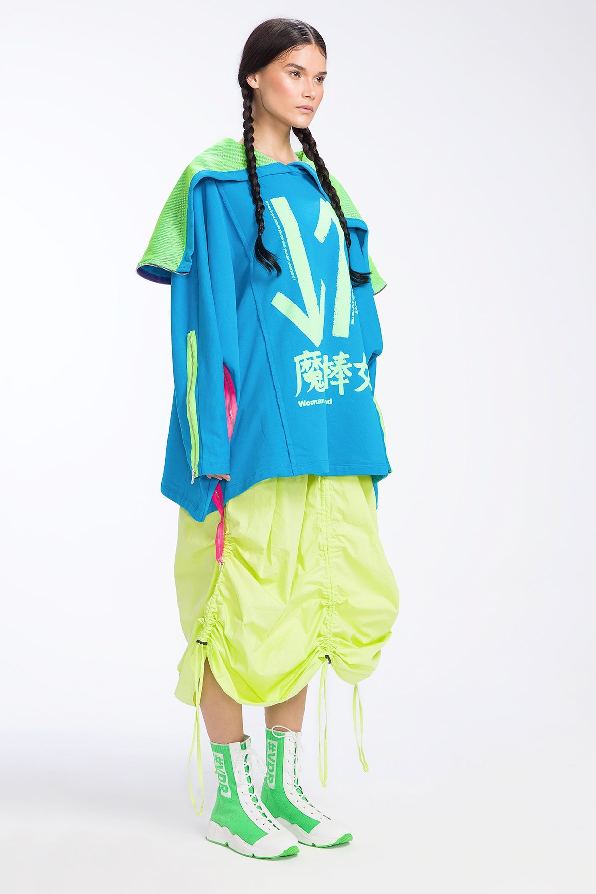 Yesil Beyaz Ayakkabi Clay