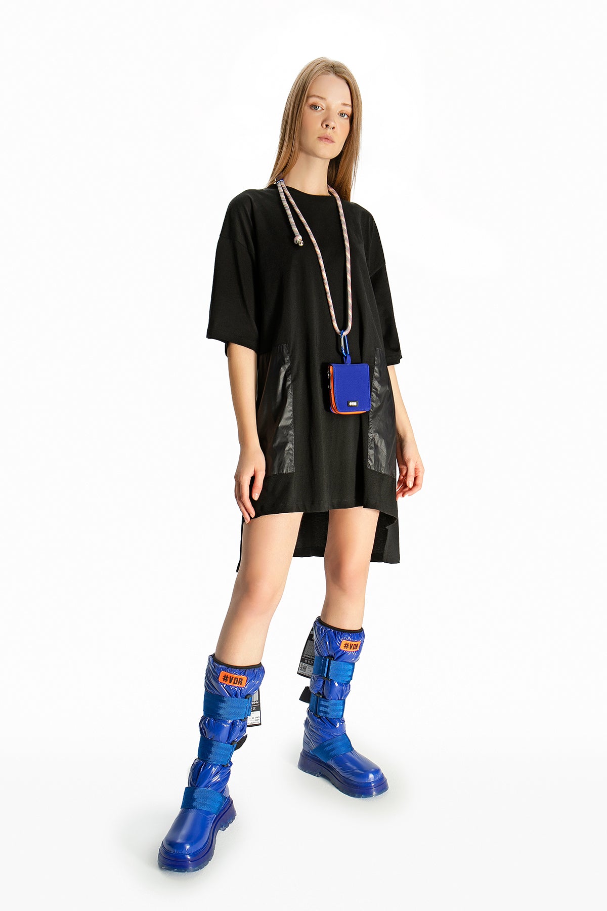 Saks Mavisi Cüzdan Credit