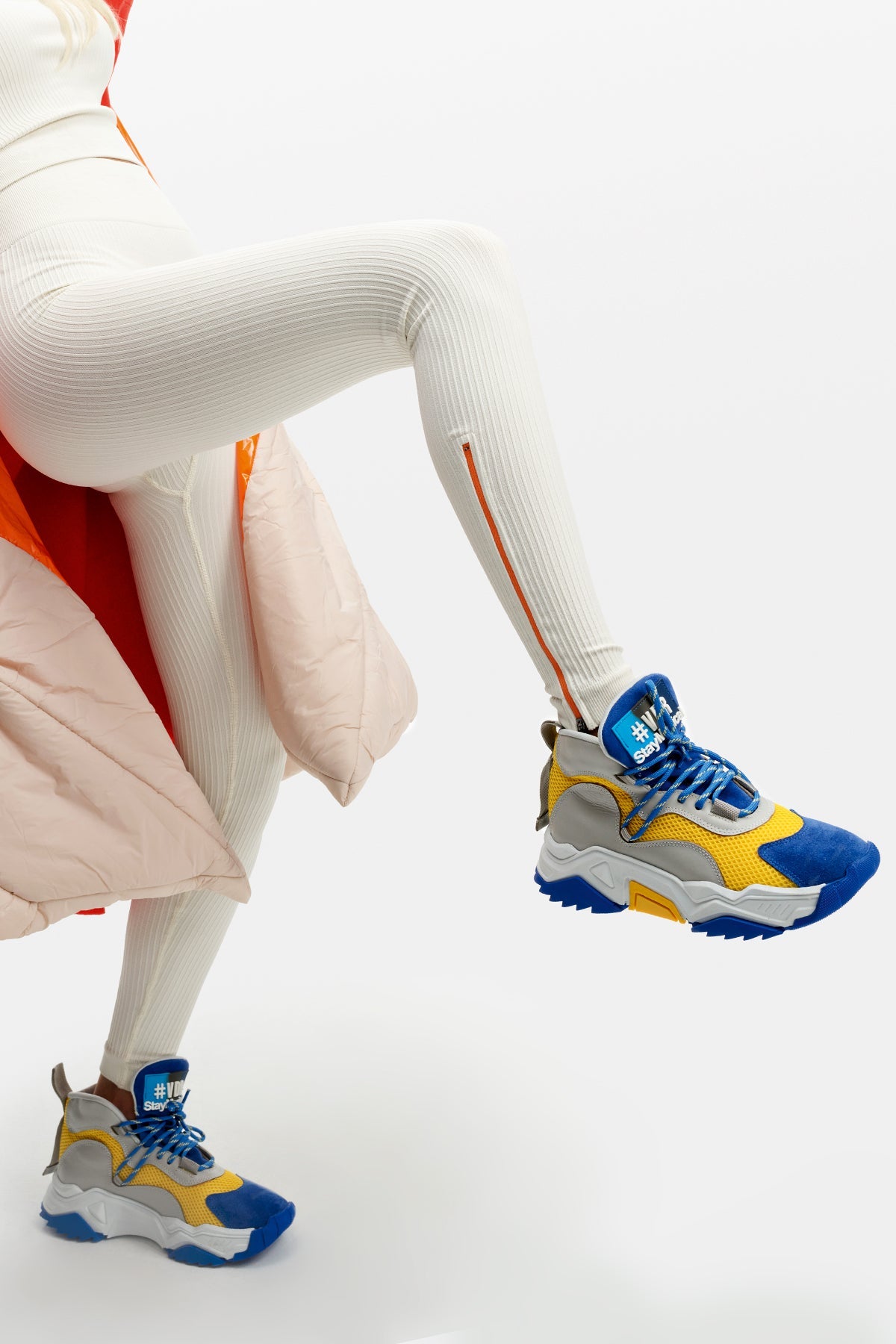 Saks Mavisi Sari Spor Ayakkabi Lee2