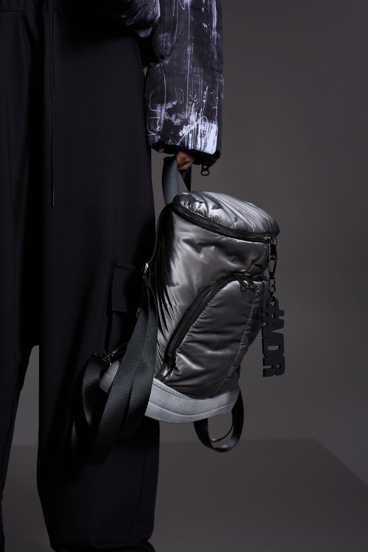Gümüs Çanta Moonbag