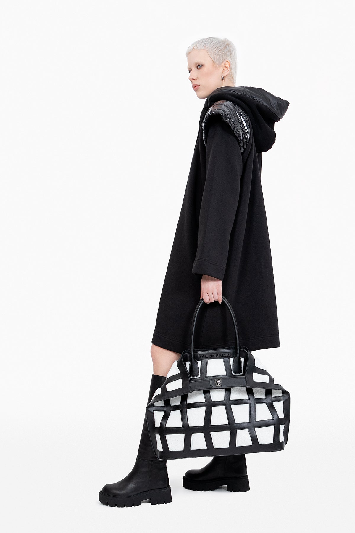 Beyaz Siyah Çanta Shell