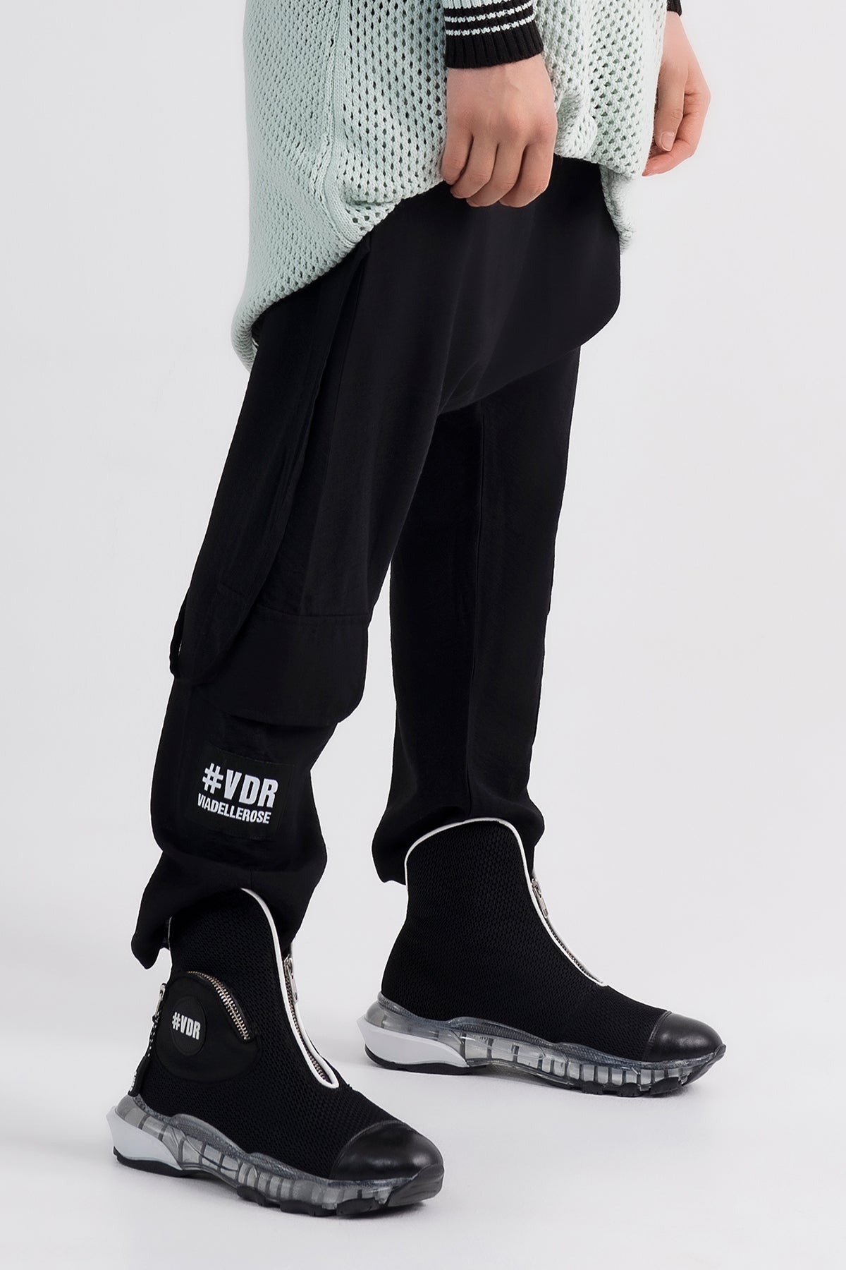 Siyah Ayakkabi Tetrazon