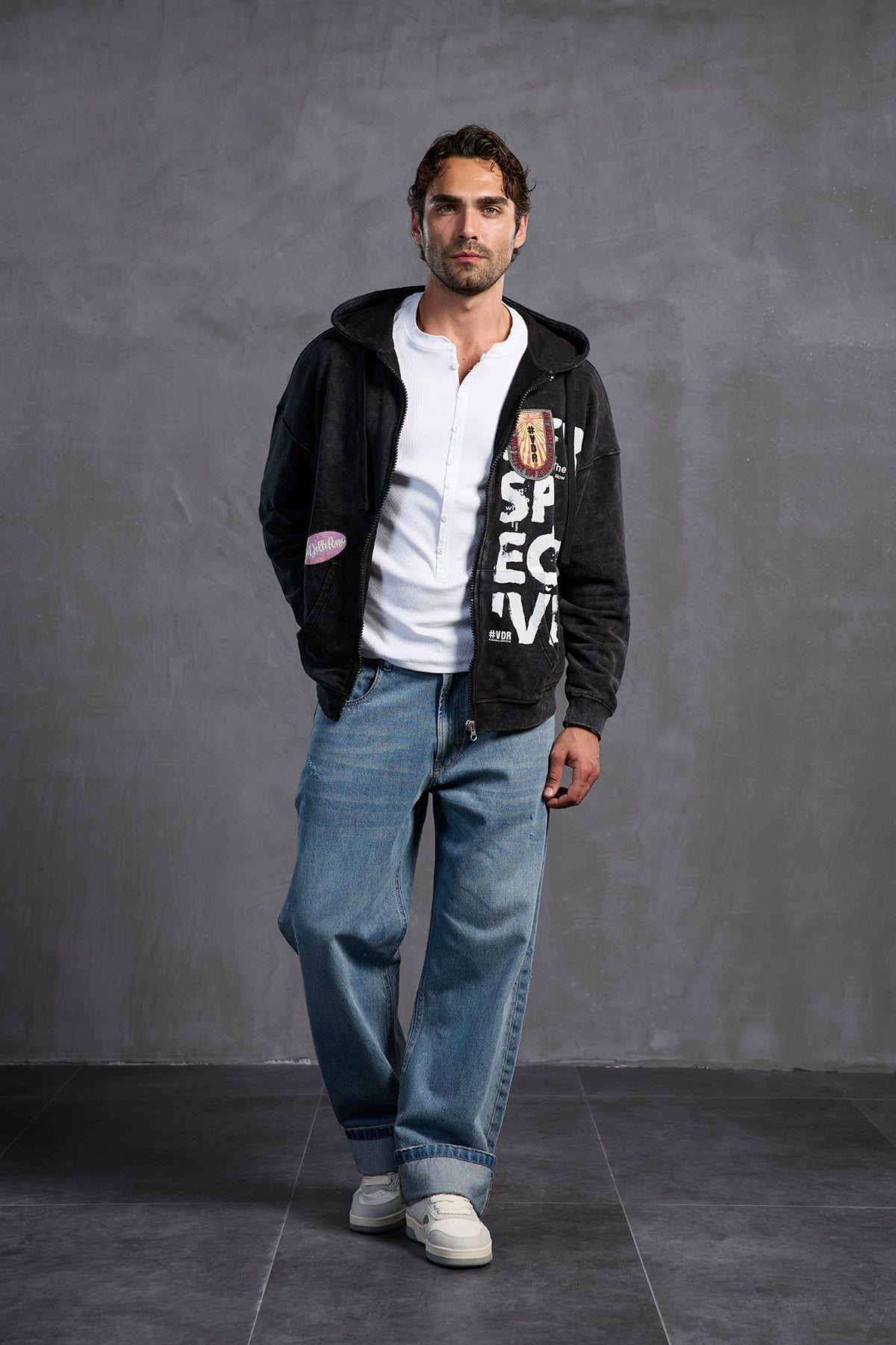 Siyah Armalı Kapüşonlu  Sweatshirt 10000