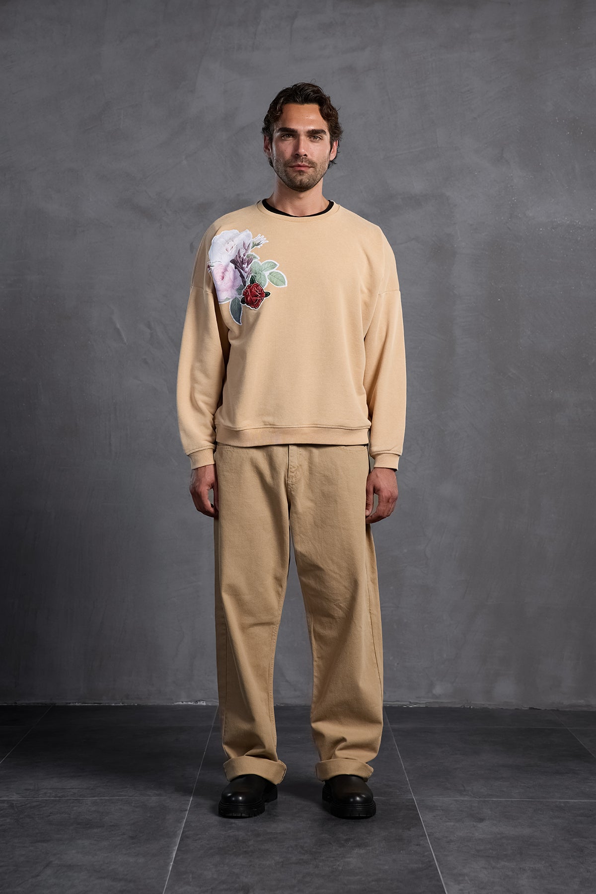 Bej Sıfır Yaka Baskılı  Sweatshirt 10001