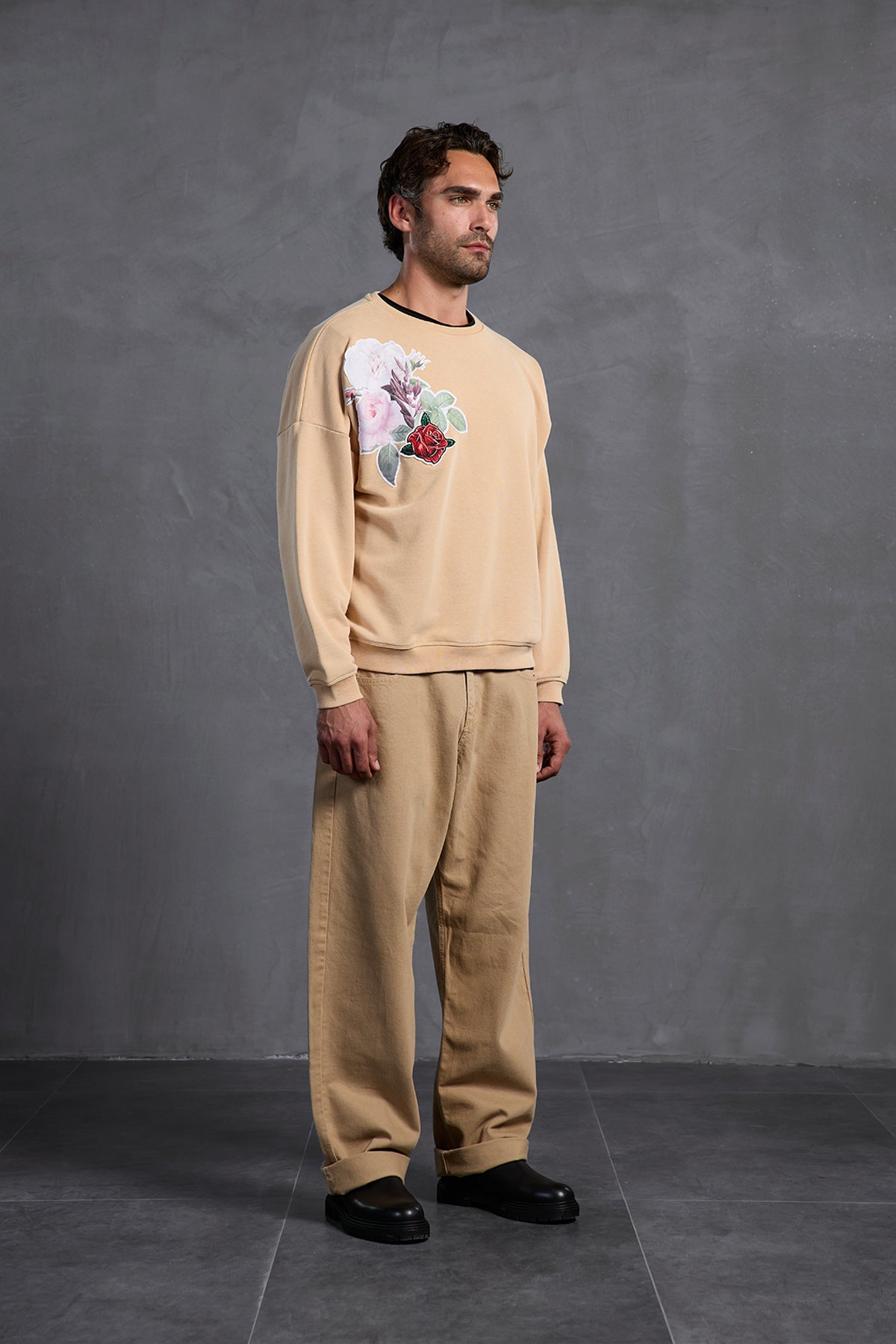 Bej Sıfır Yaka Baskılı  Sweatshirt 10001