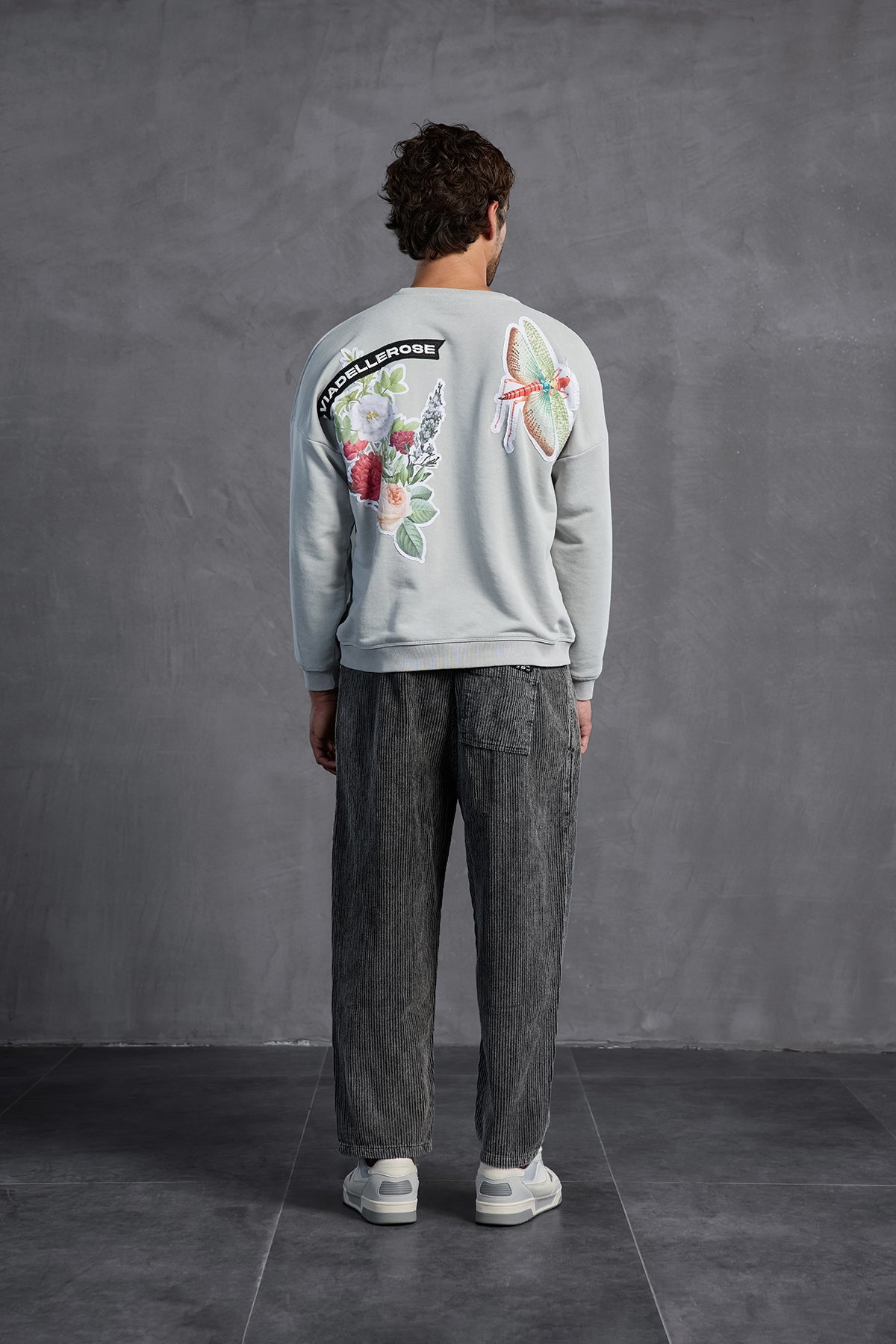 Gri Sıfır Yaka Baskılı  Sweatshirt 10001