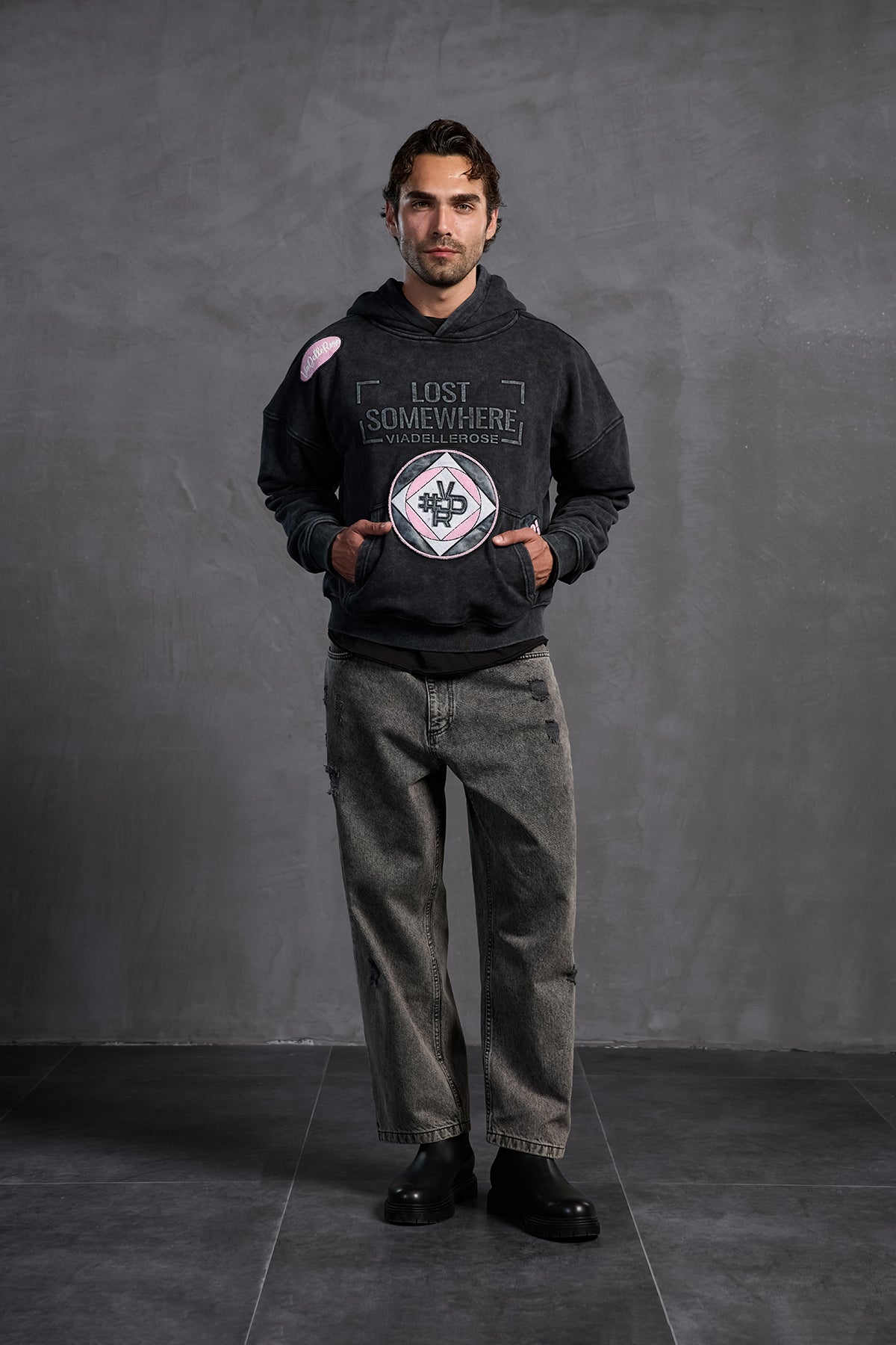 Siyah Armalı Kapüşonlu  Sweatshirt 10002