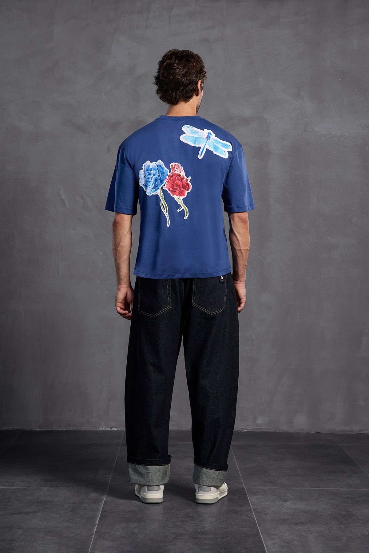 Mavi Sıfır Yaka Arkası Baskılı T-Shirt 10010