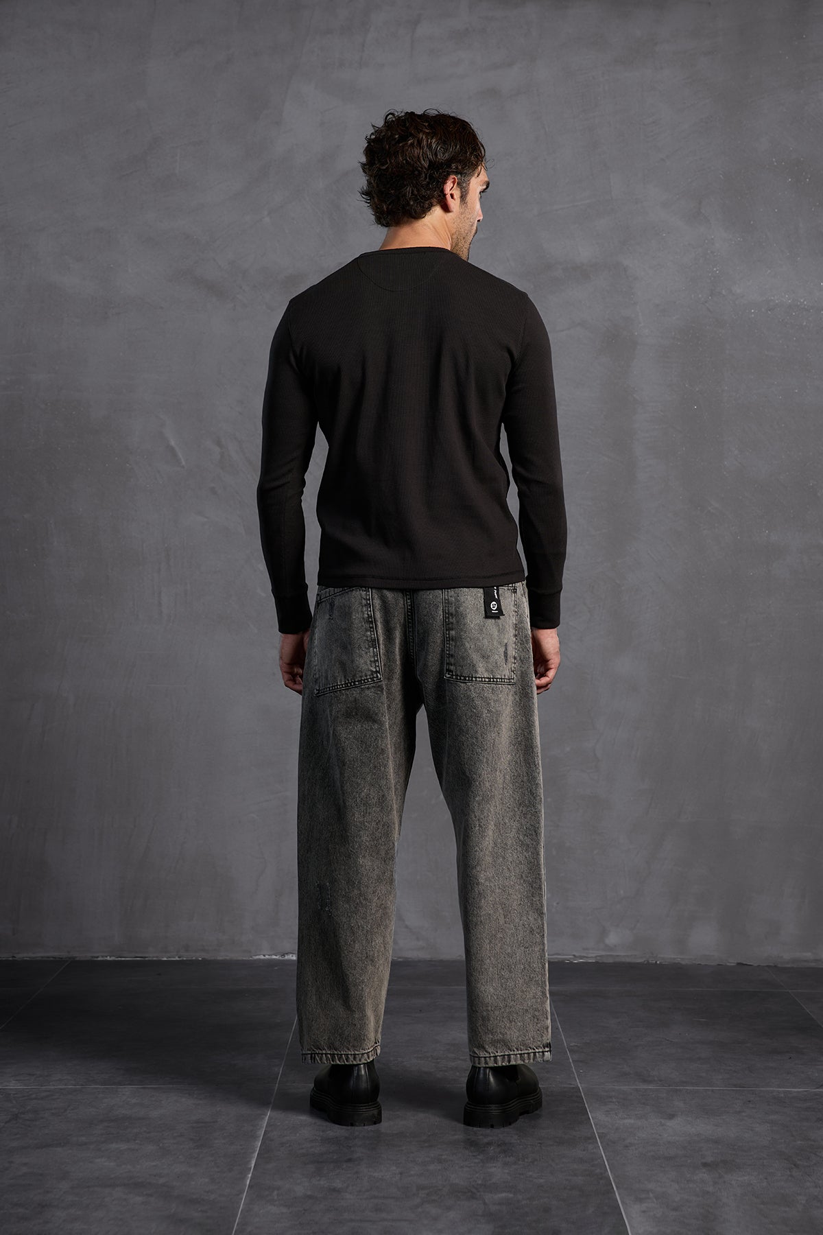 Siyah Fitilli Önü Düğmeli  T-Shirt 10025