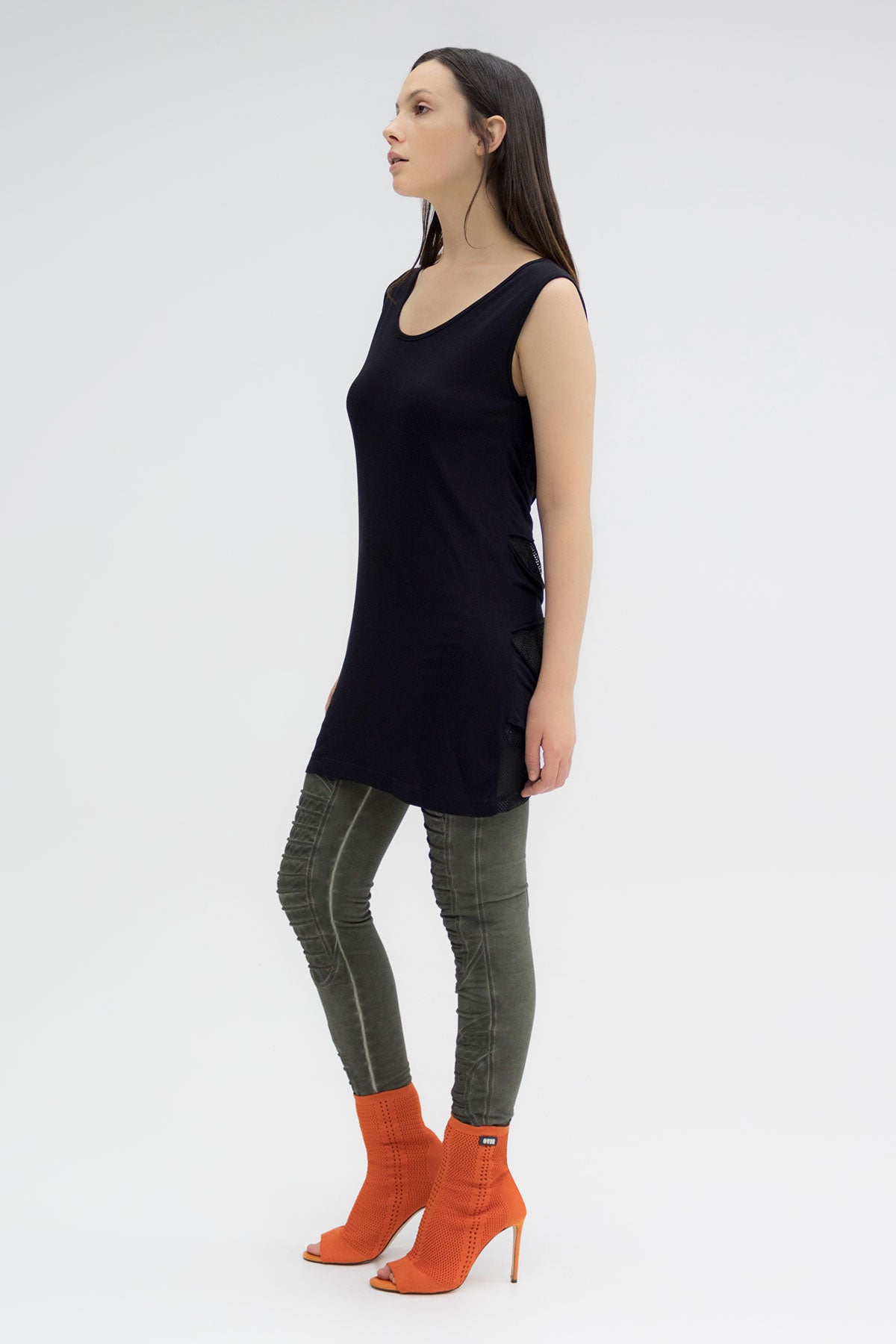 Siyah Atlet 3152