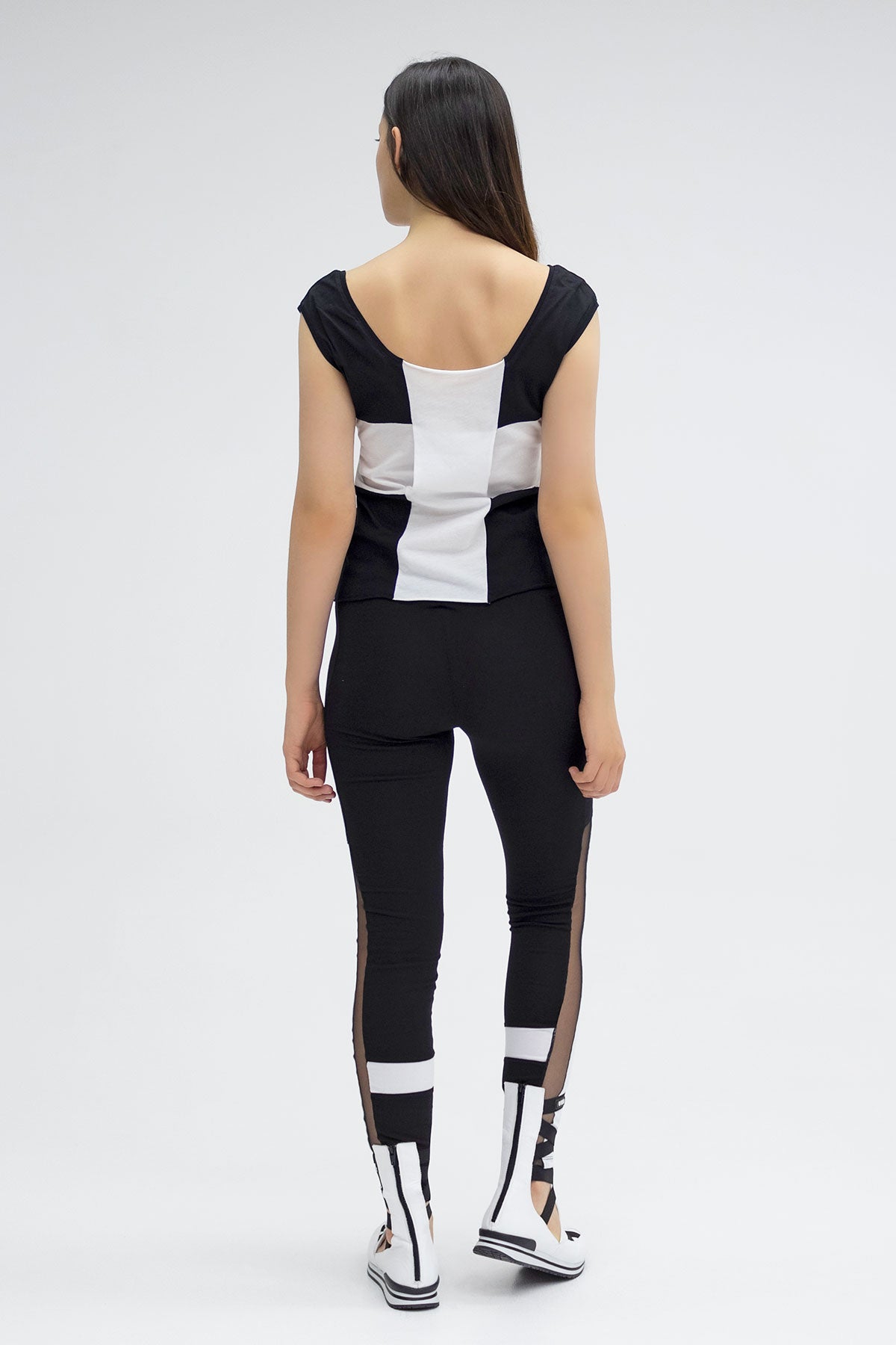 Siyah Beyaz T-shirt 3438