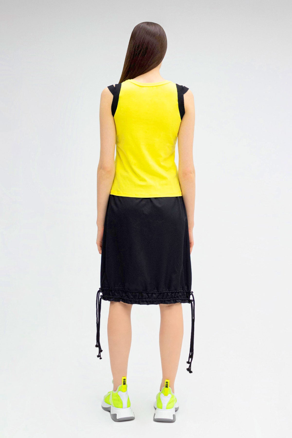 Sari Atlet 5043