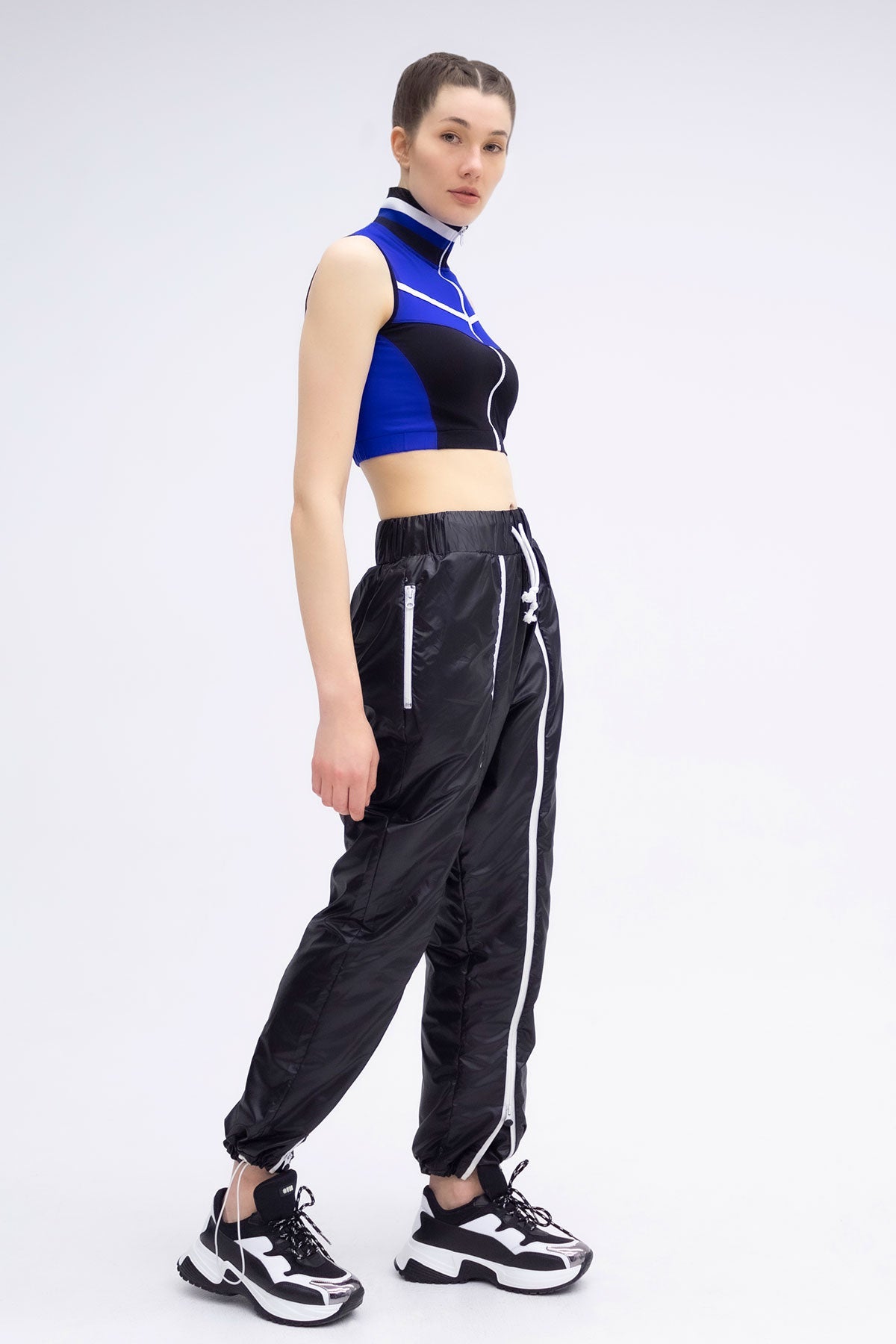 Saks Mavisi Siyah Büstiyer 5365