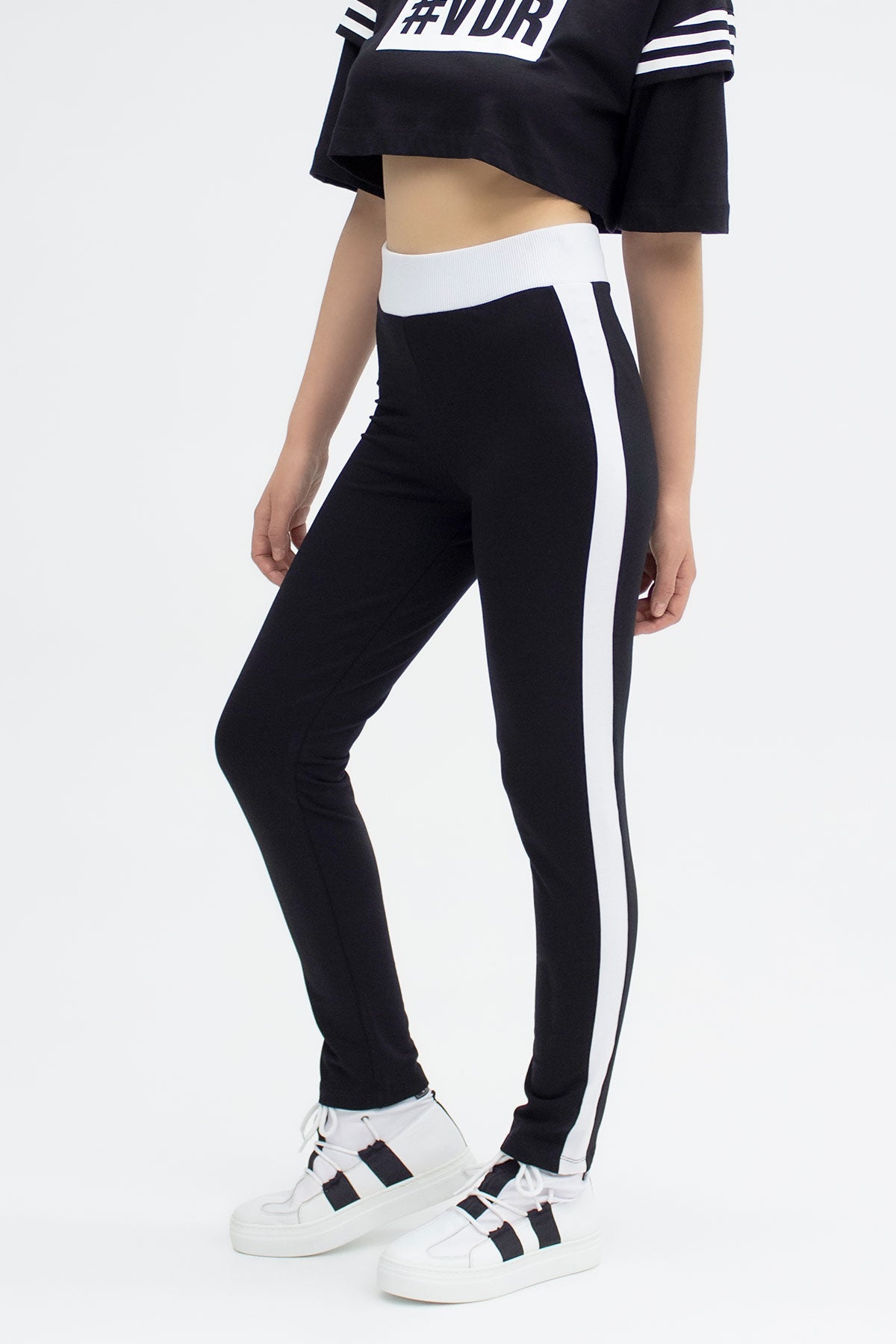 Siyah Pantolon 5500