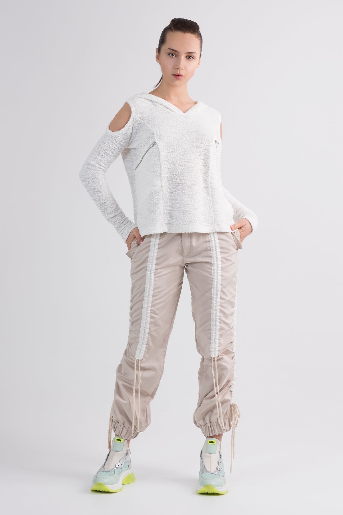 Ekru Sweatshirt 7064