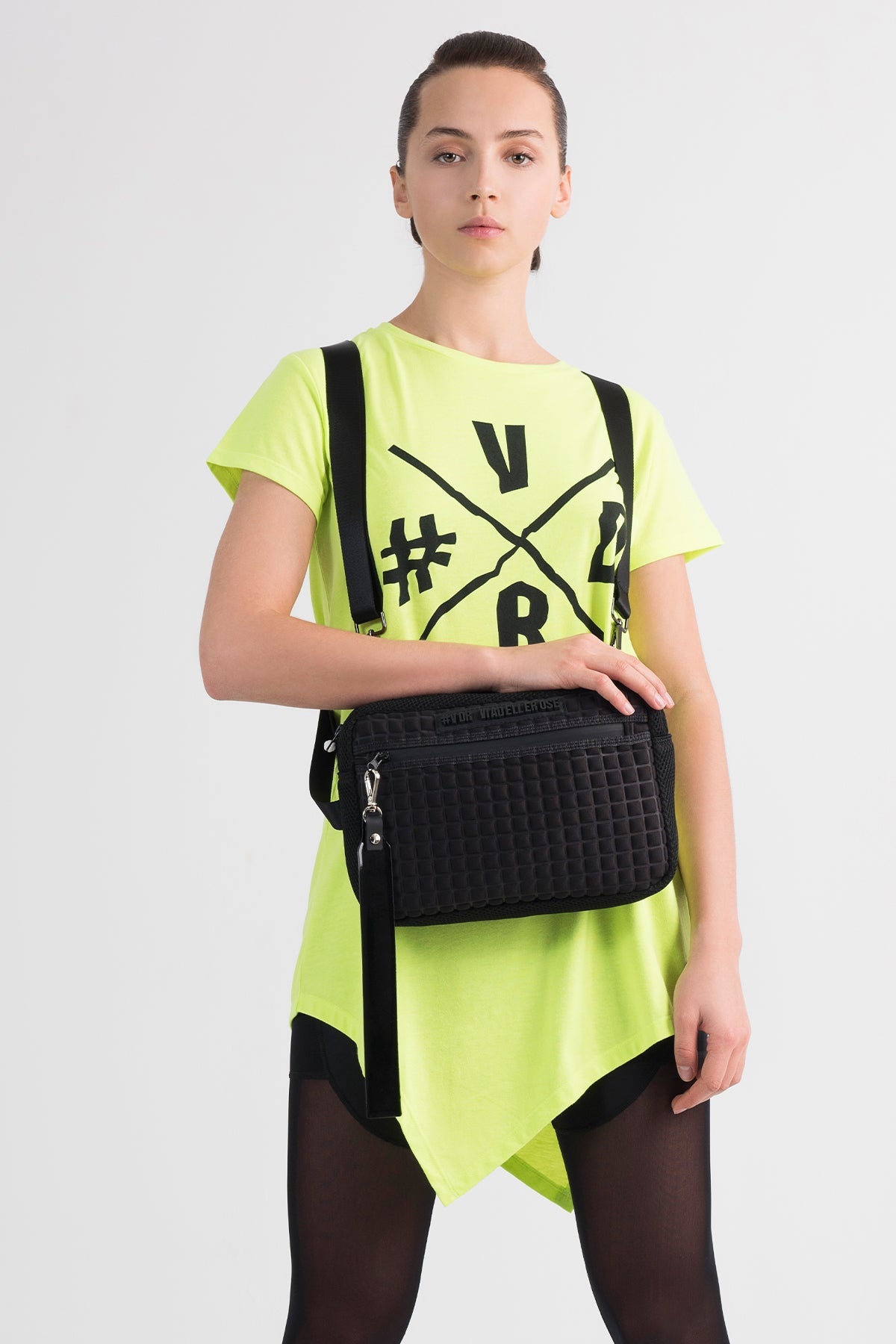 Sari Neon  T-shirt 7332