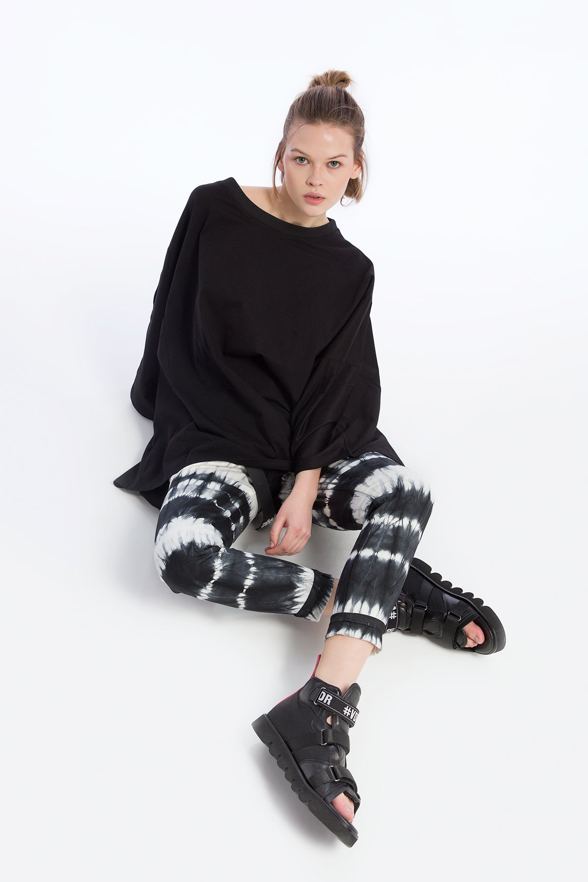 Siyah Beyaz Pantolon 9006