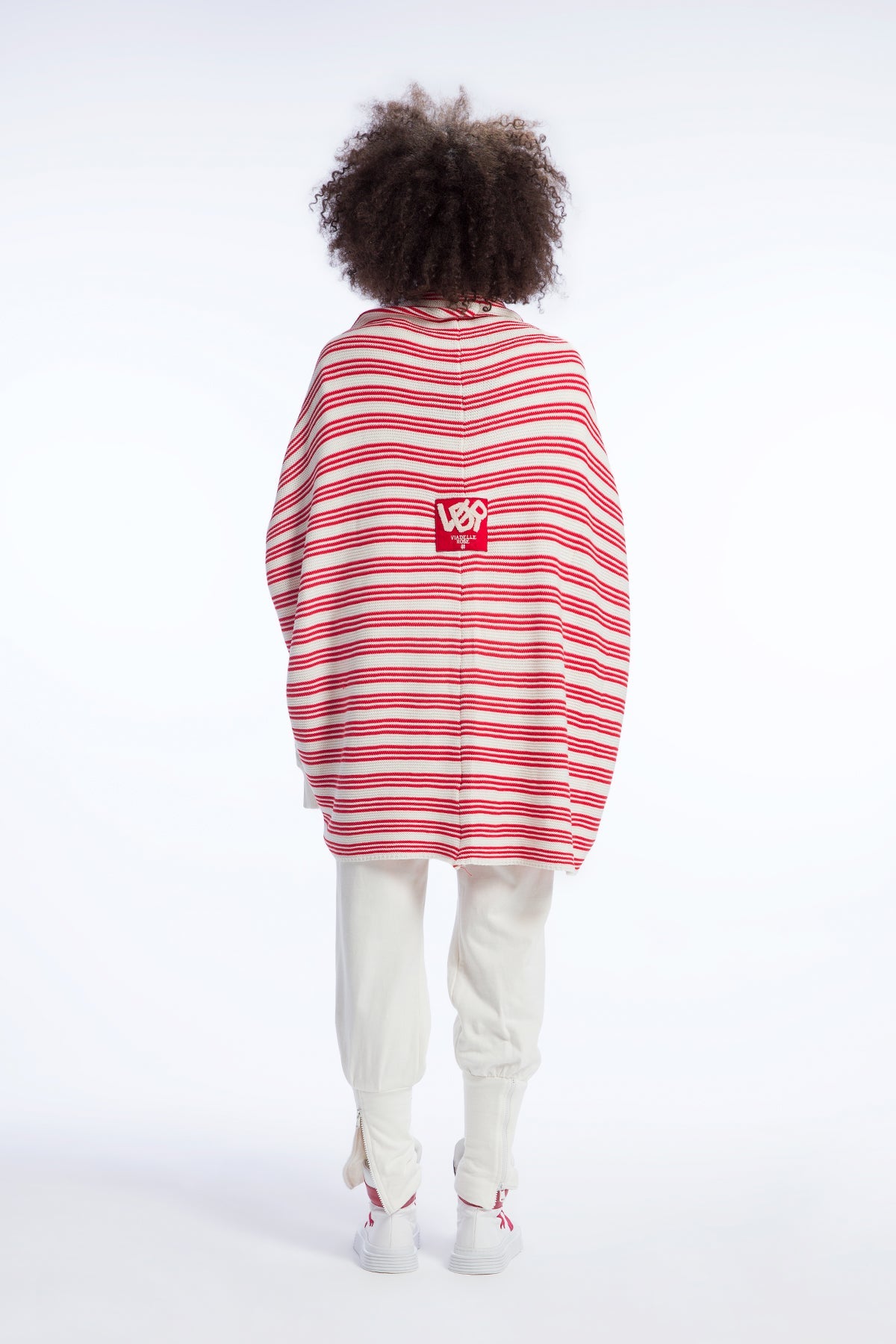 Ekru Kirmizi Hirka 9036