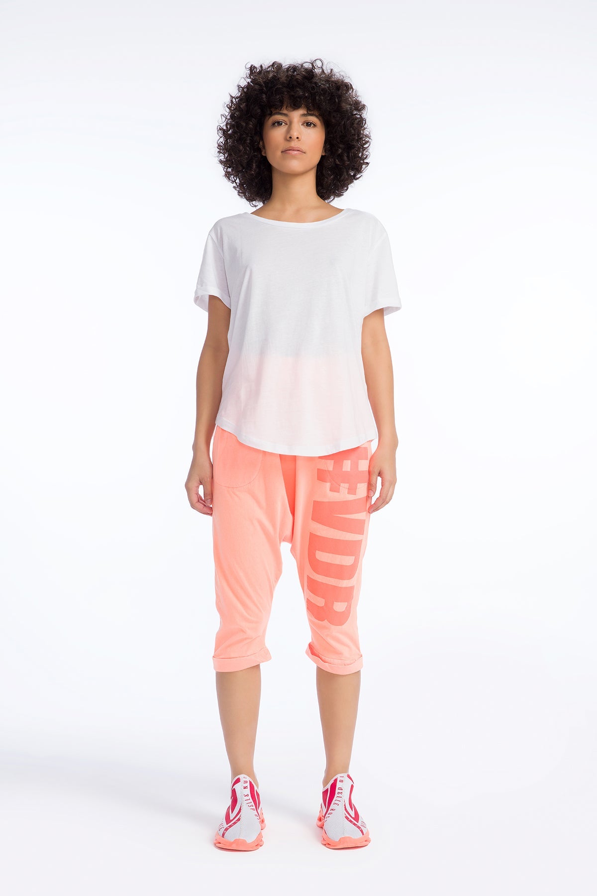 Beyaz T-shirt 9501