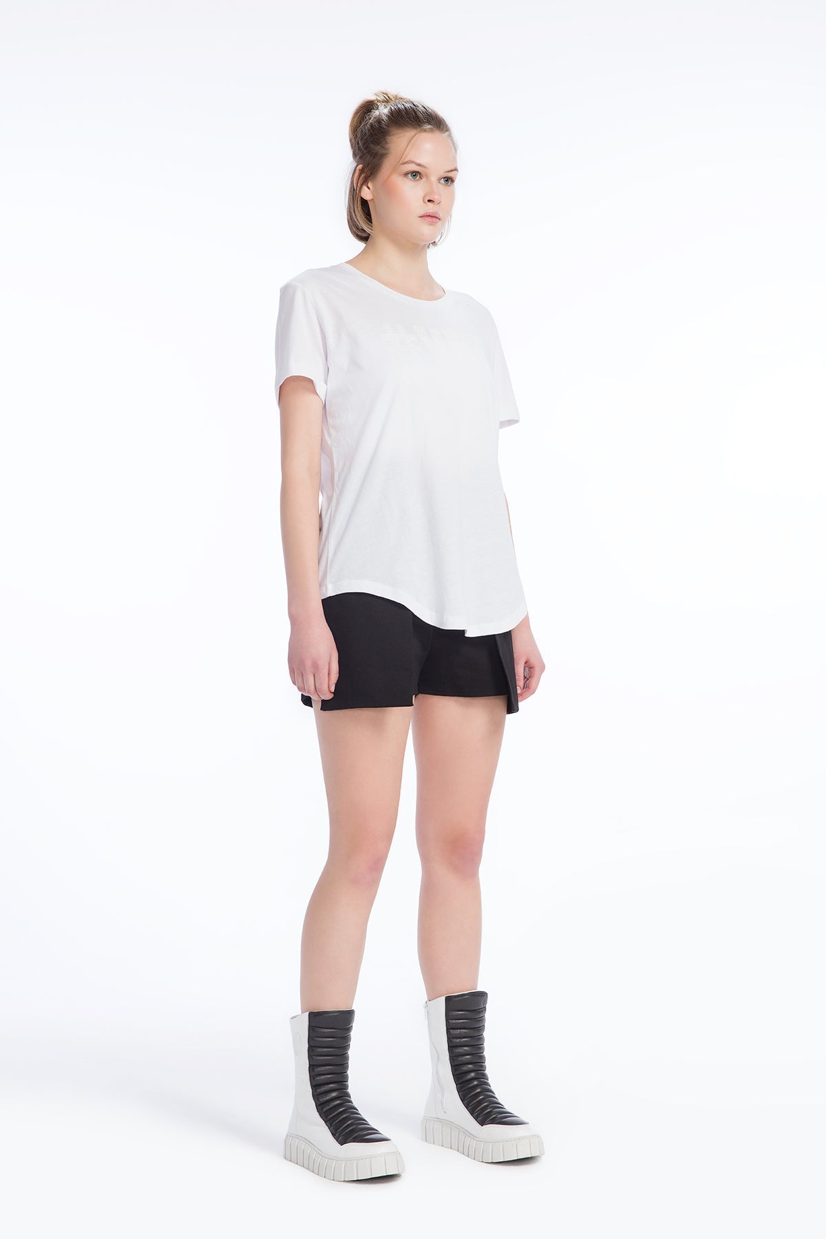 Beyaz T-shirt 9505