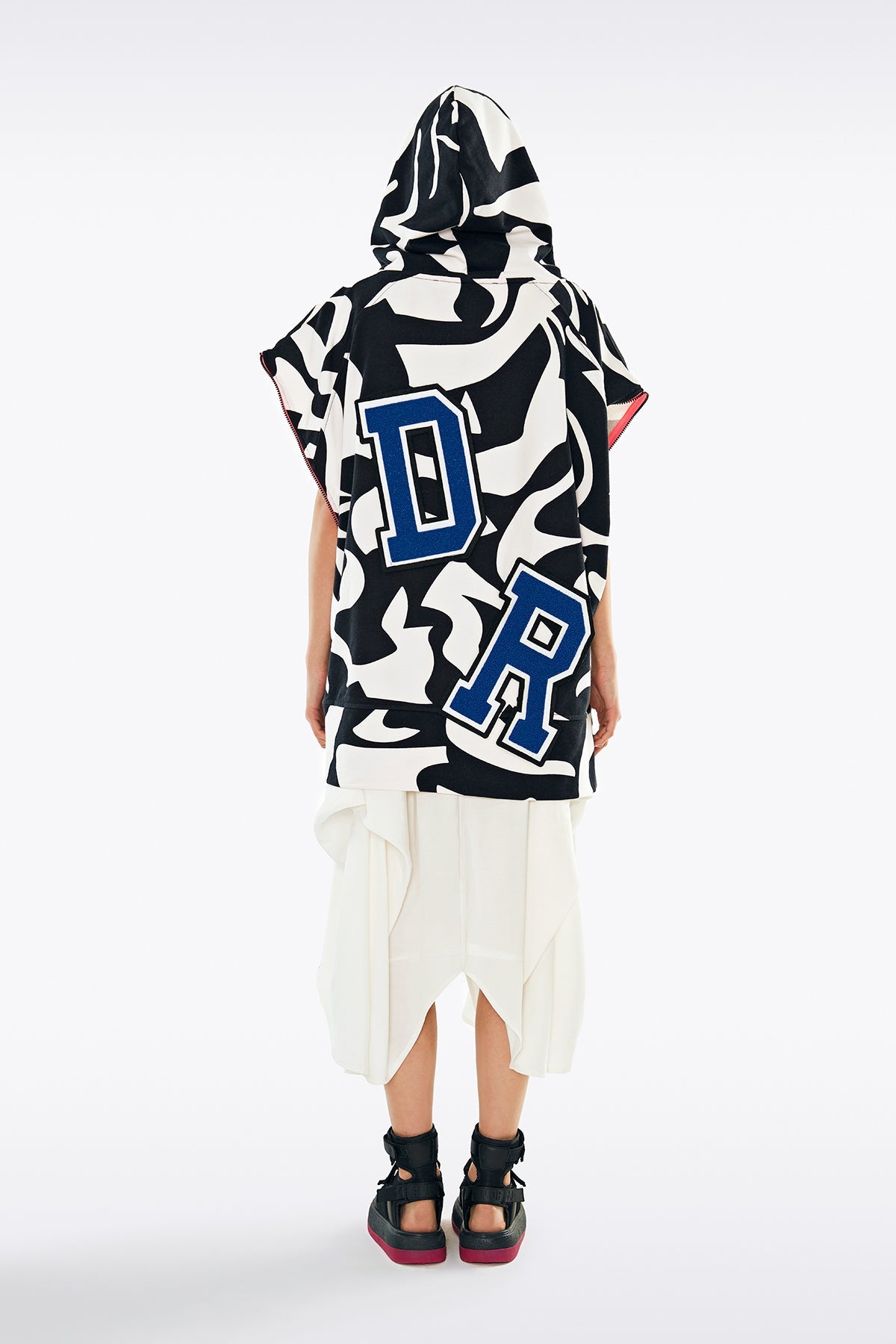 Siyah Beyaz Sweatshirt 11291