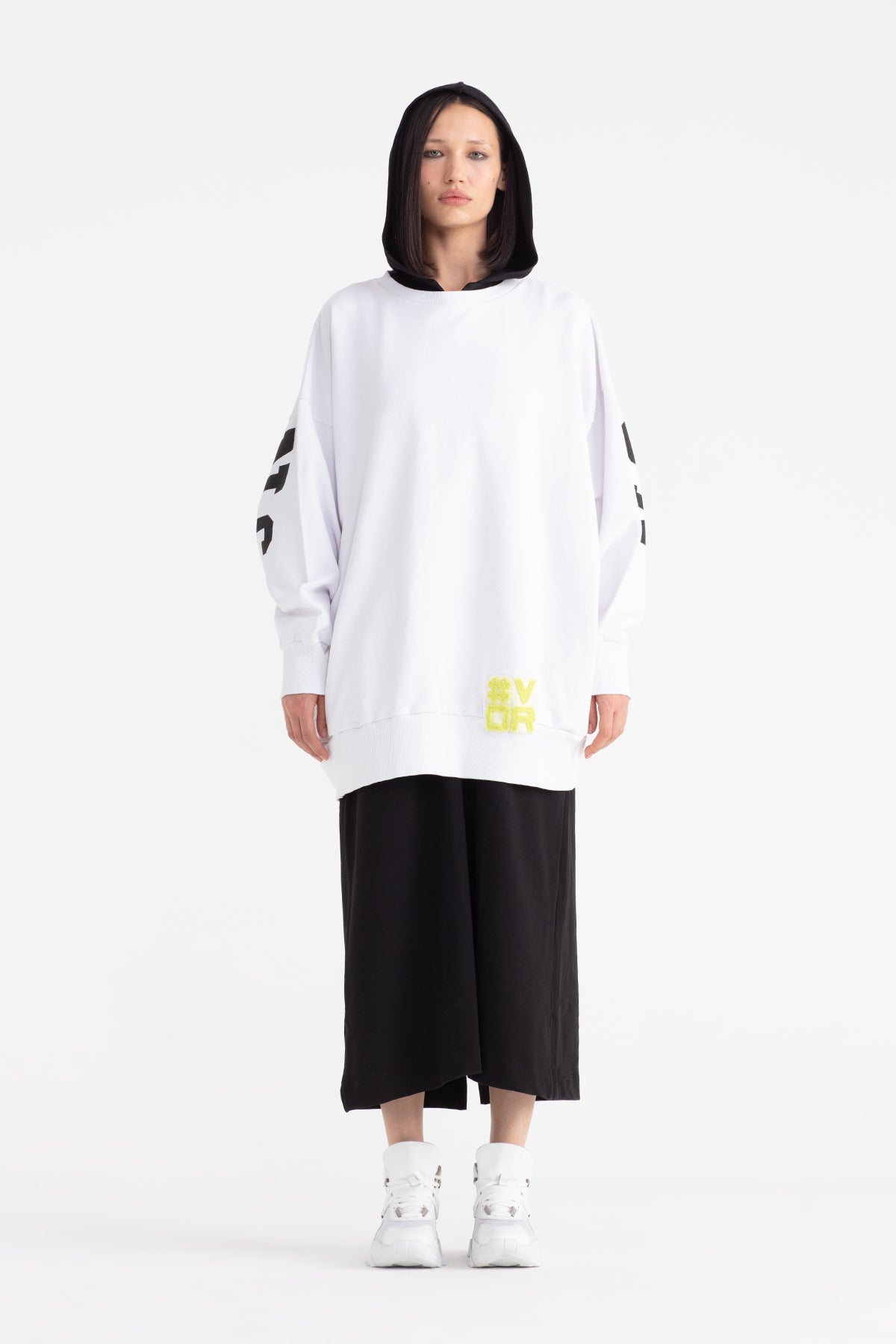 Beyaz Sweatshirt 11377