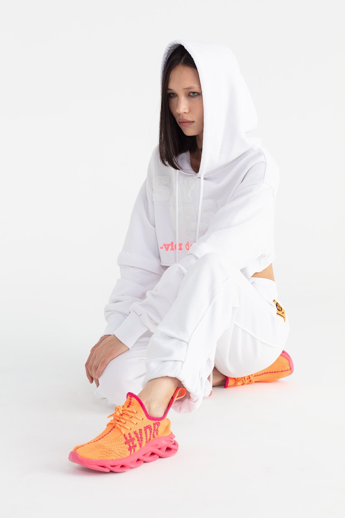 Beyaz Sweatshirt 11445