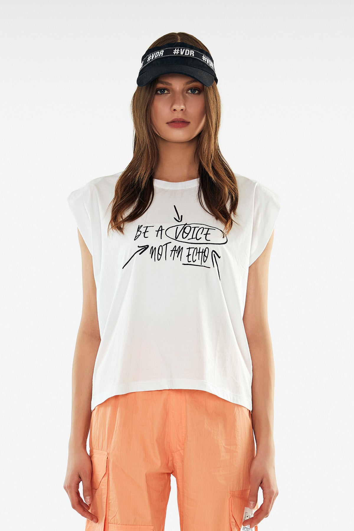 Beyaz T-shirt 11489