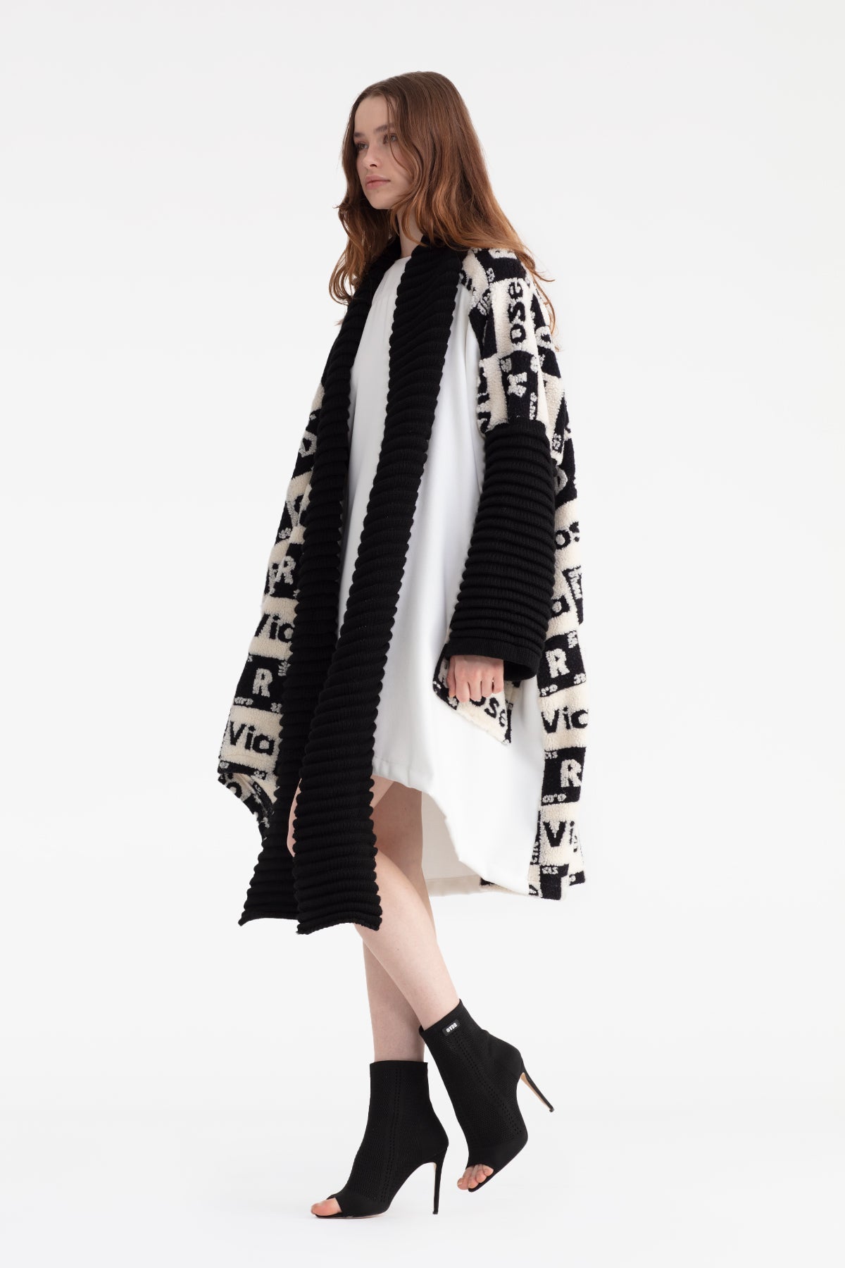 Çok Renkli Hirka 11555