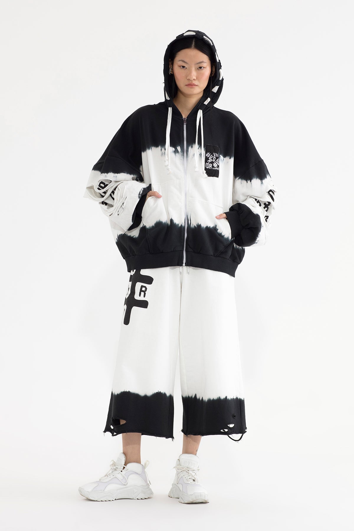 Siyah Ekru Sweatshirt 13130