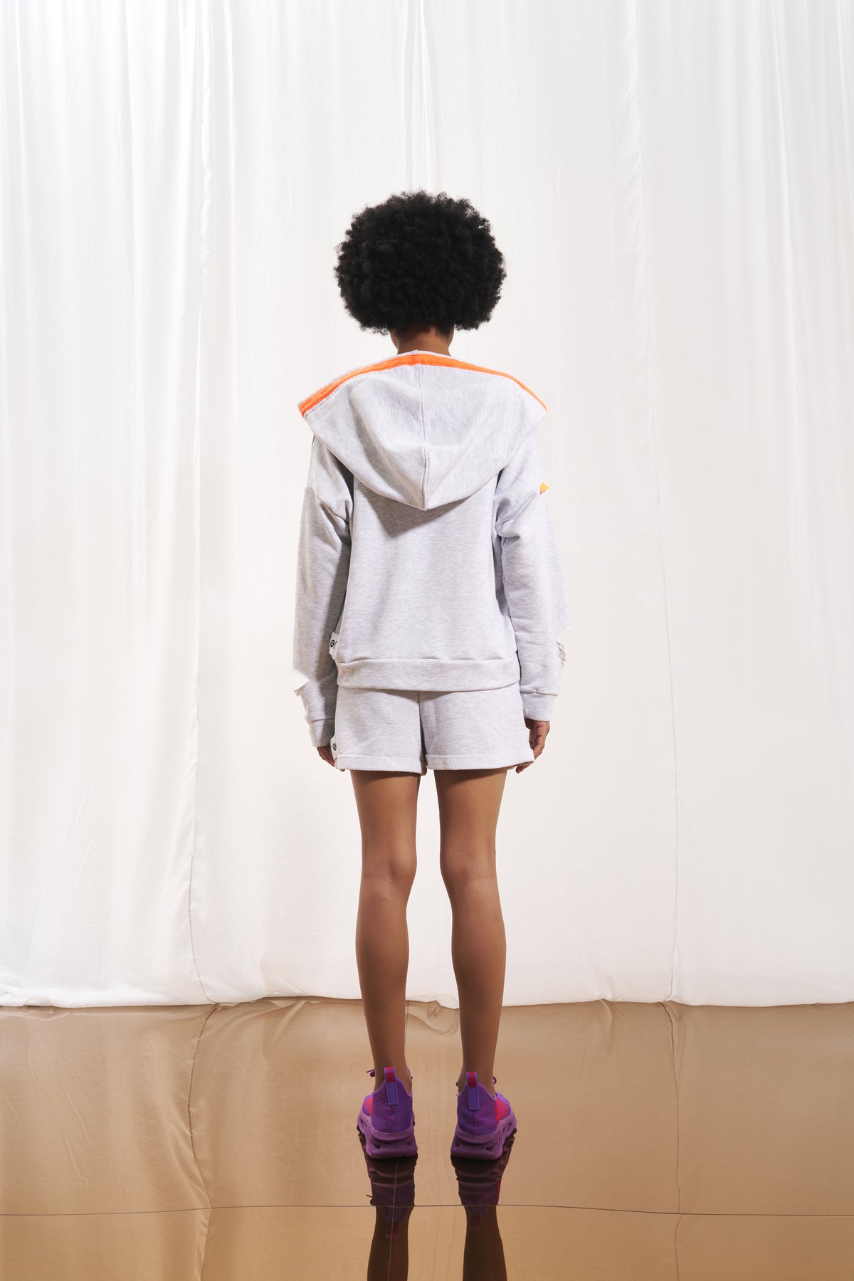 Açik Gri Melanj V-Yakali Sweatshirt 17032