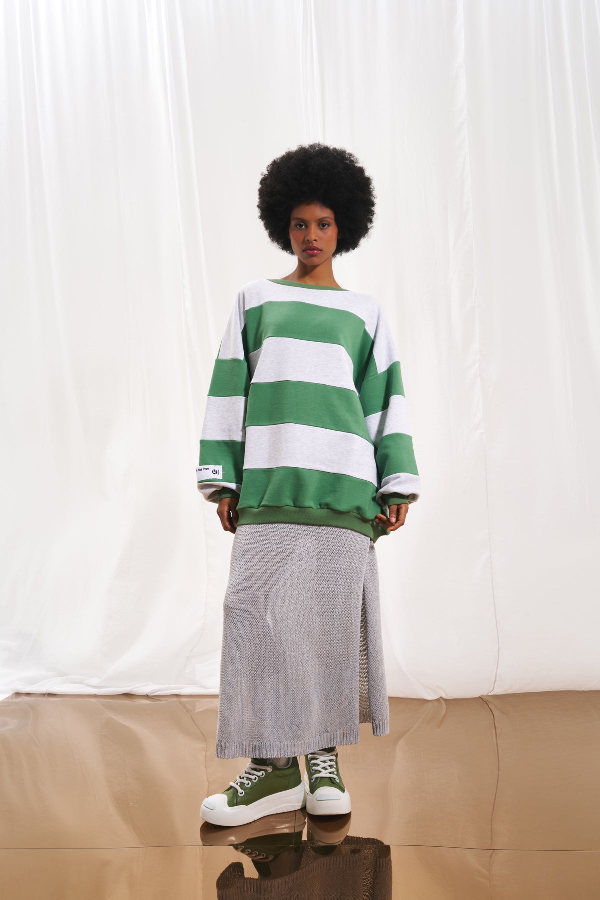 Zeytin Yesili Gri Çizgili Islemeli Sweatshirt 17047