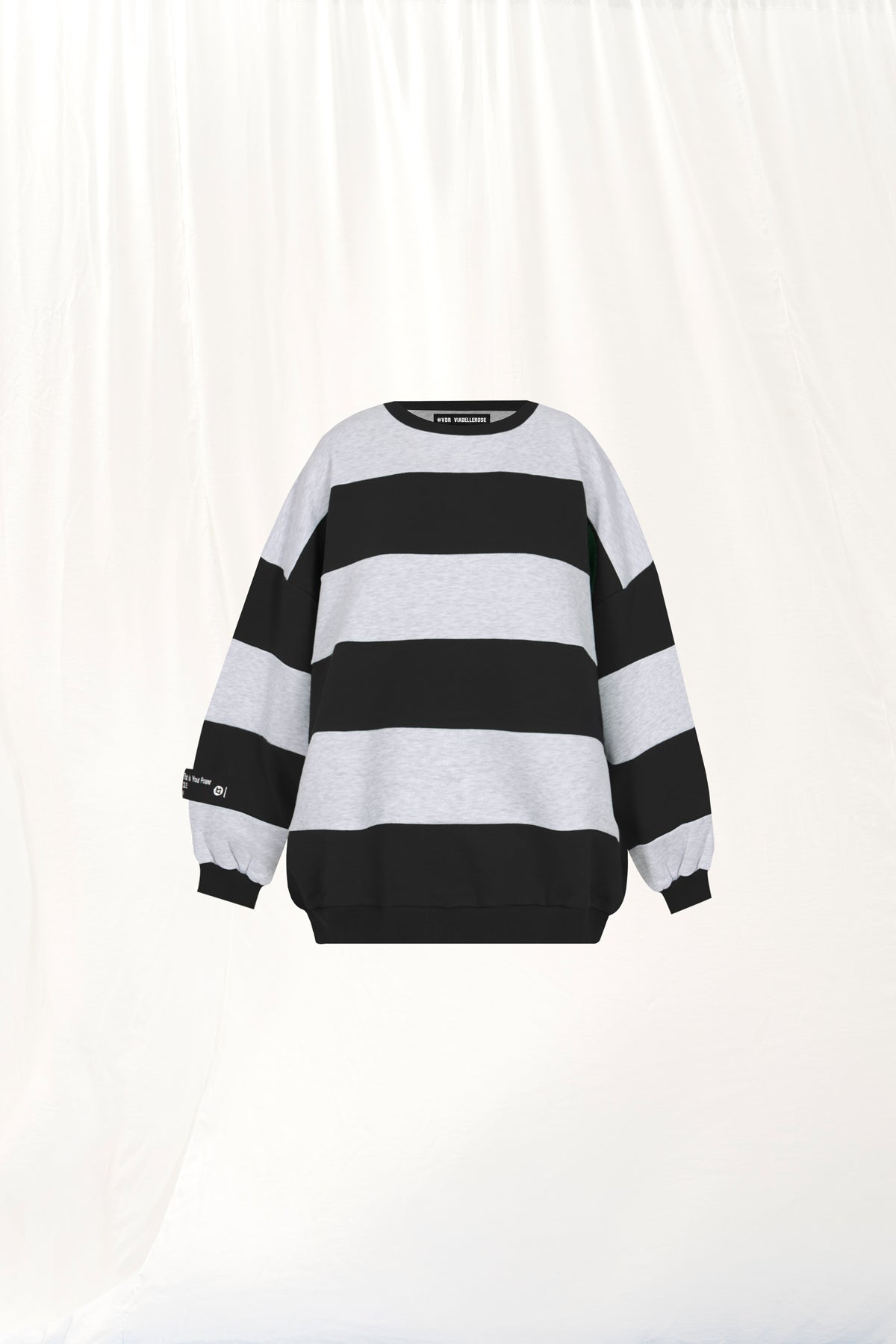 Siyah Gri Çizgili Islemeli Sweatshirt 17047