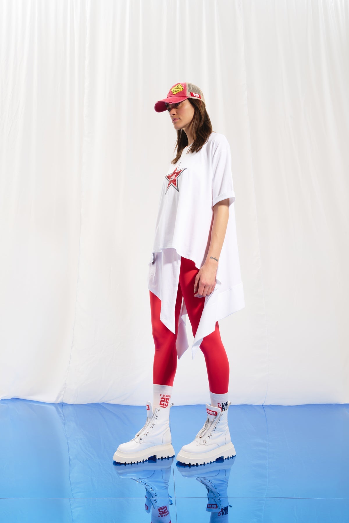 Beyaz Islemeli Asimetrik Tunik 17236