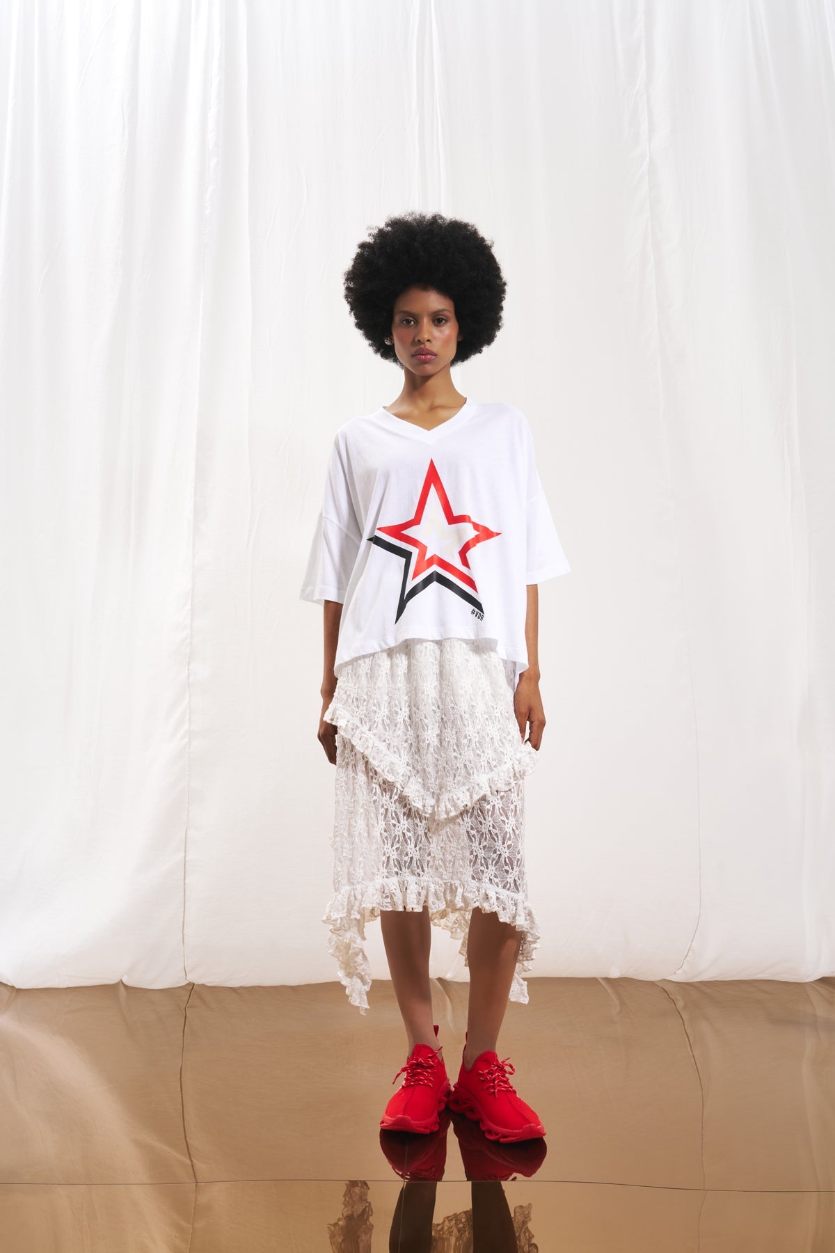 Beyaz V-Yaka T-shirt 17239