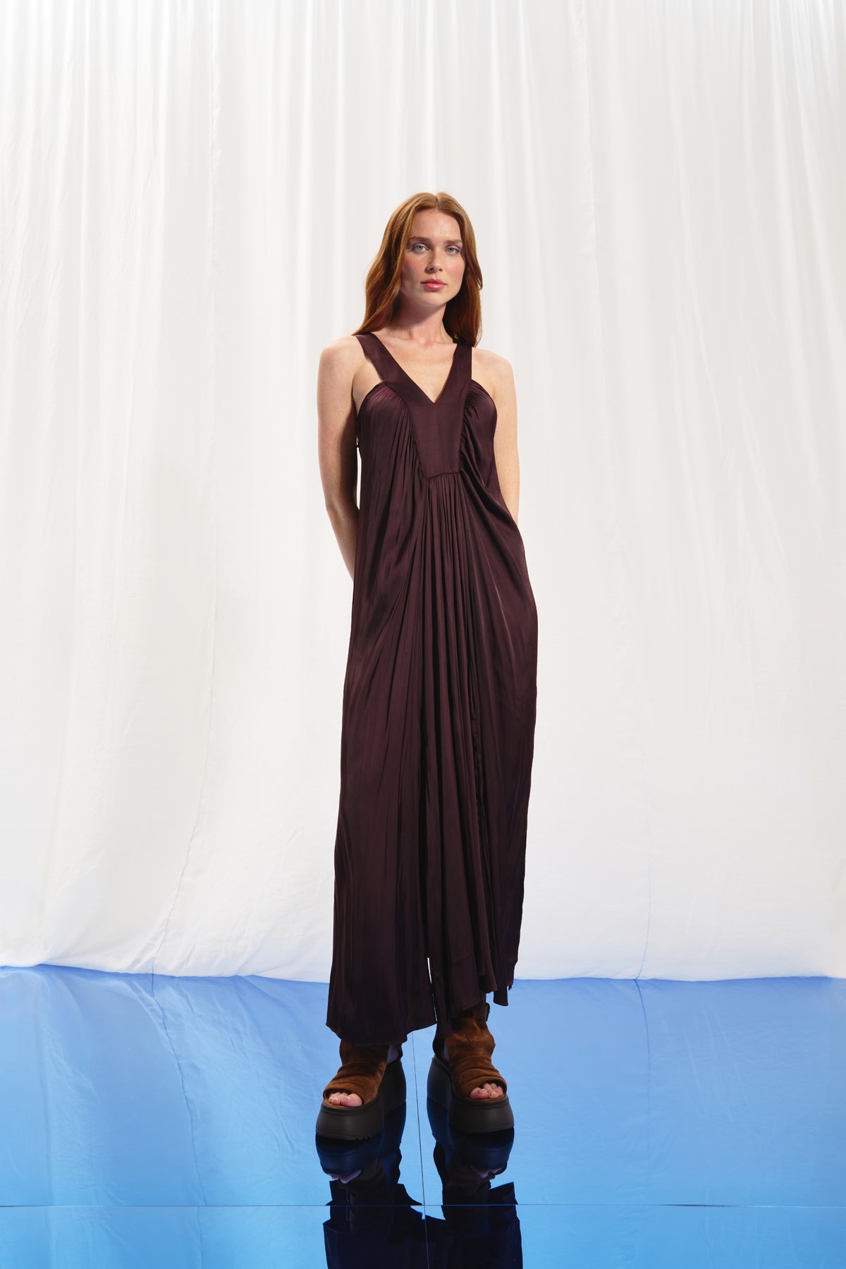 Bordo V-Yaka Saten Midi Elbise 17282