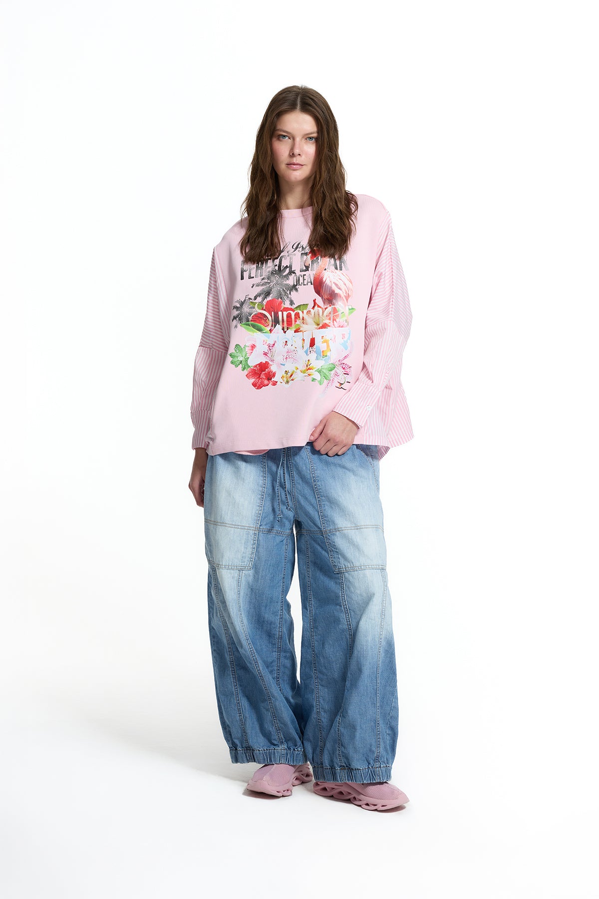 Pembe Ekru Flamingo Baskılı Çizgili Kol Oversize Sweatshirt 19027