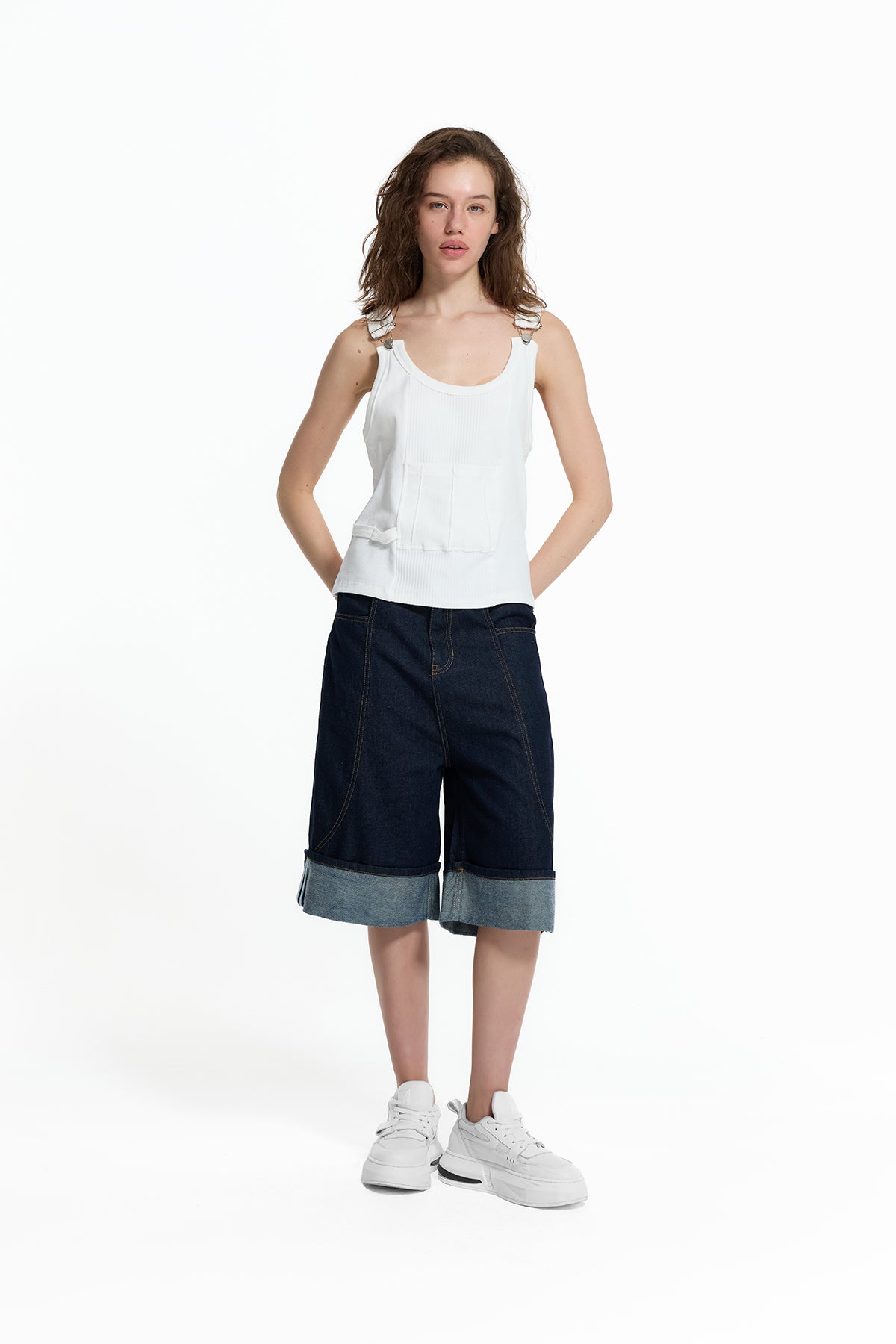 Mavi Katlamalı Paça Bol Kesim Denim Bermuda Şort 19063