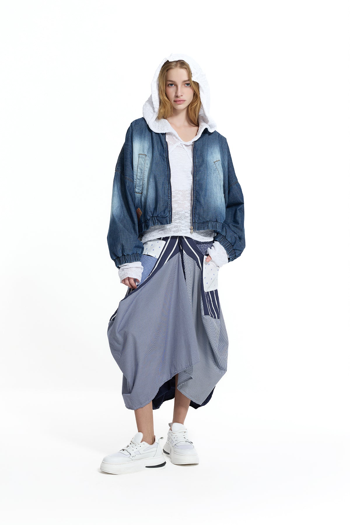 Koyu Mavi Arkası Logo Detaylı Denim Bomber Ceket 19065