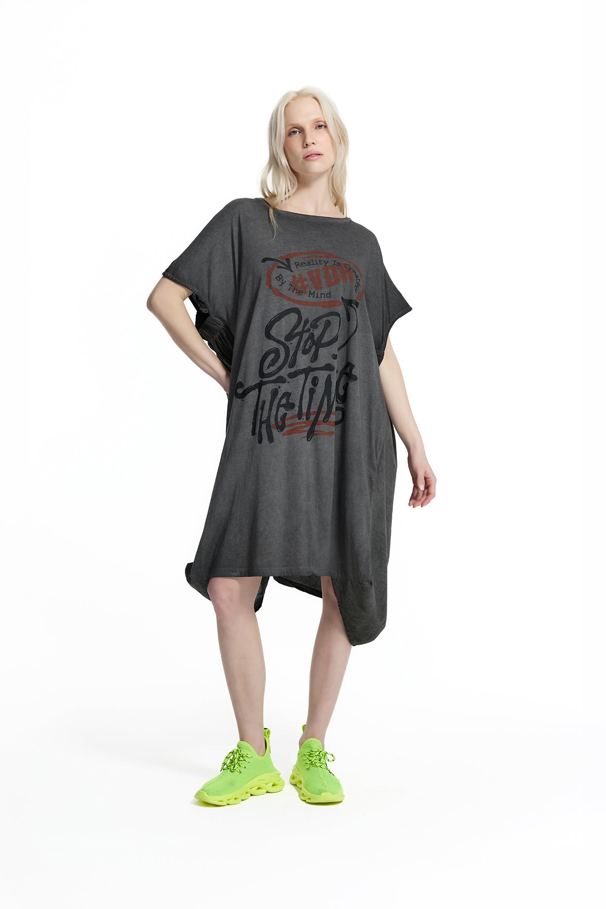 Siyah Yıkamalı Grafik İfadeli Oversize T-Shirt Elbise 19095