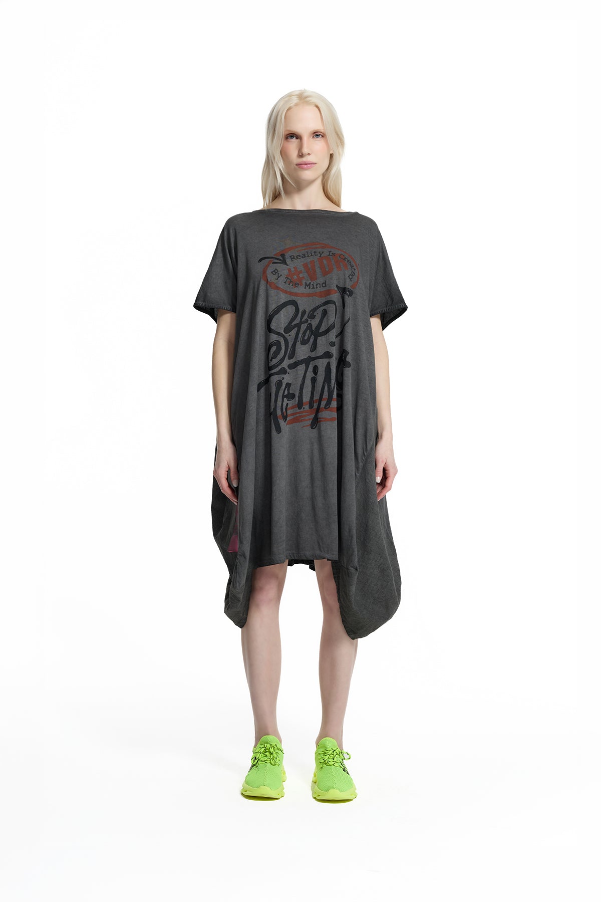 Siyah Yıkamalı Grafik İfadeli Oversize T-Shirt Elbise 19095