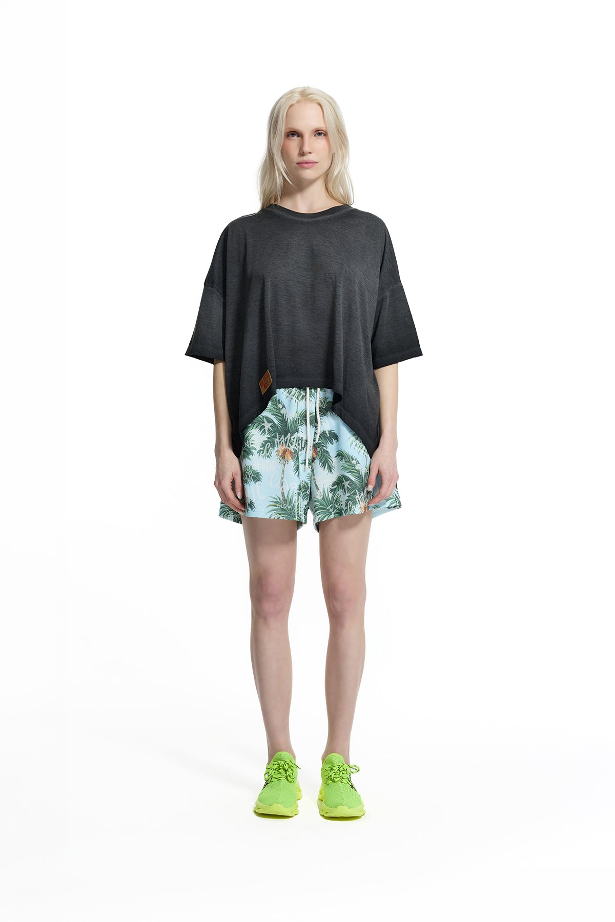 Siyah Signature Patch Back Oversize T-Shirt 19176