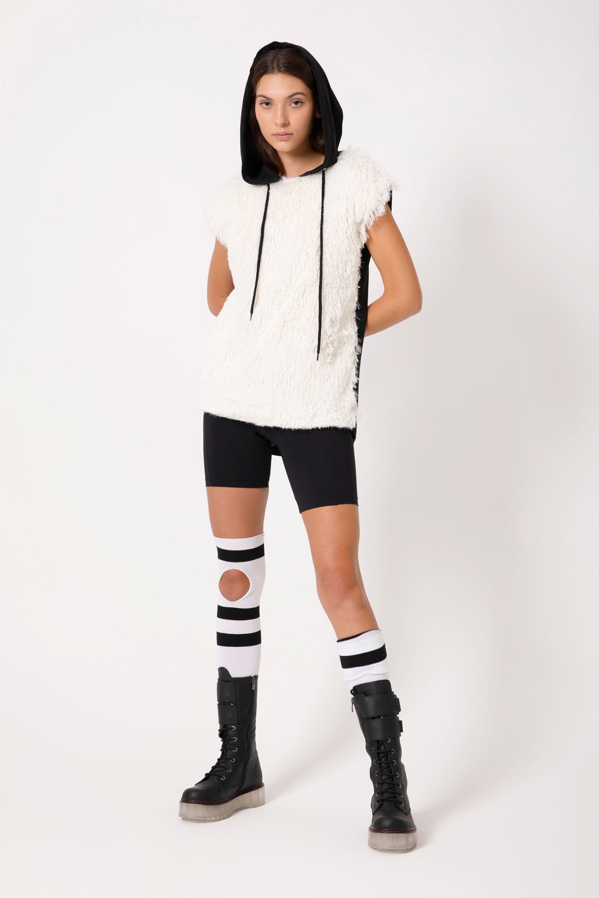 Krem Sweatshirt 4242