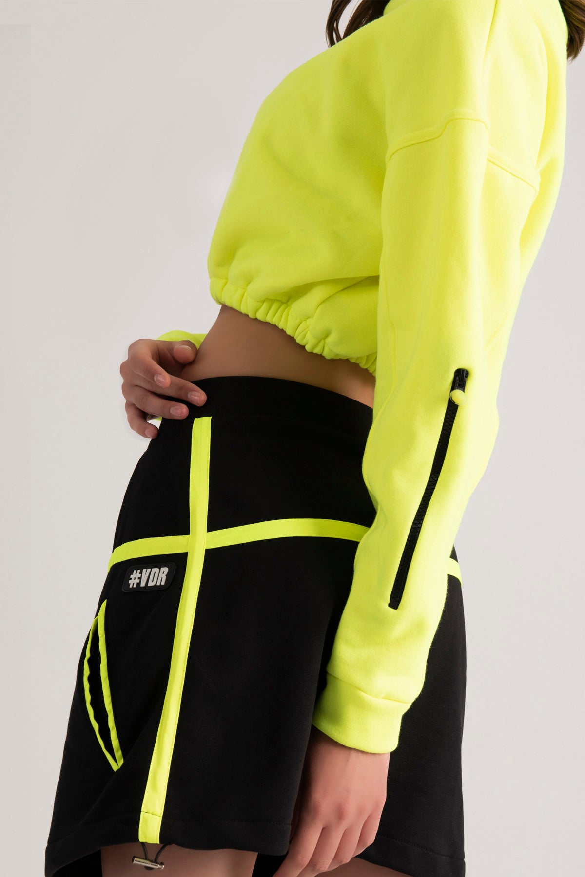 Sari Neon  Sweatshirt 6041