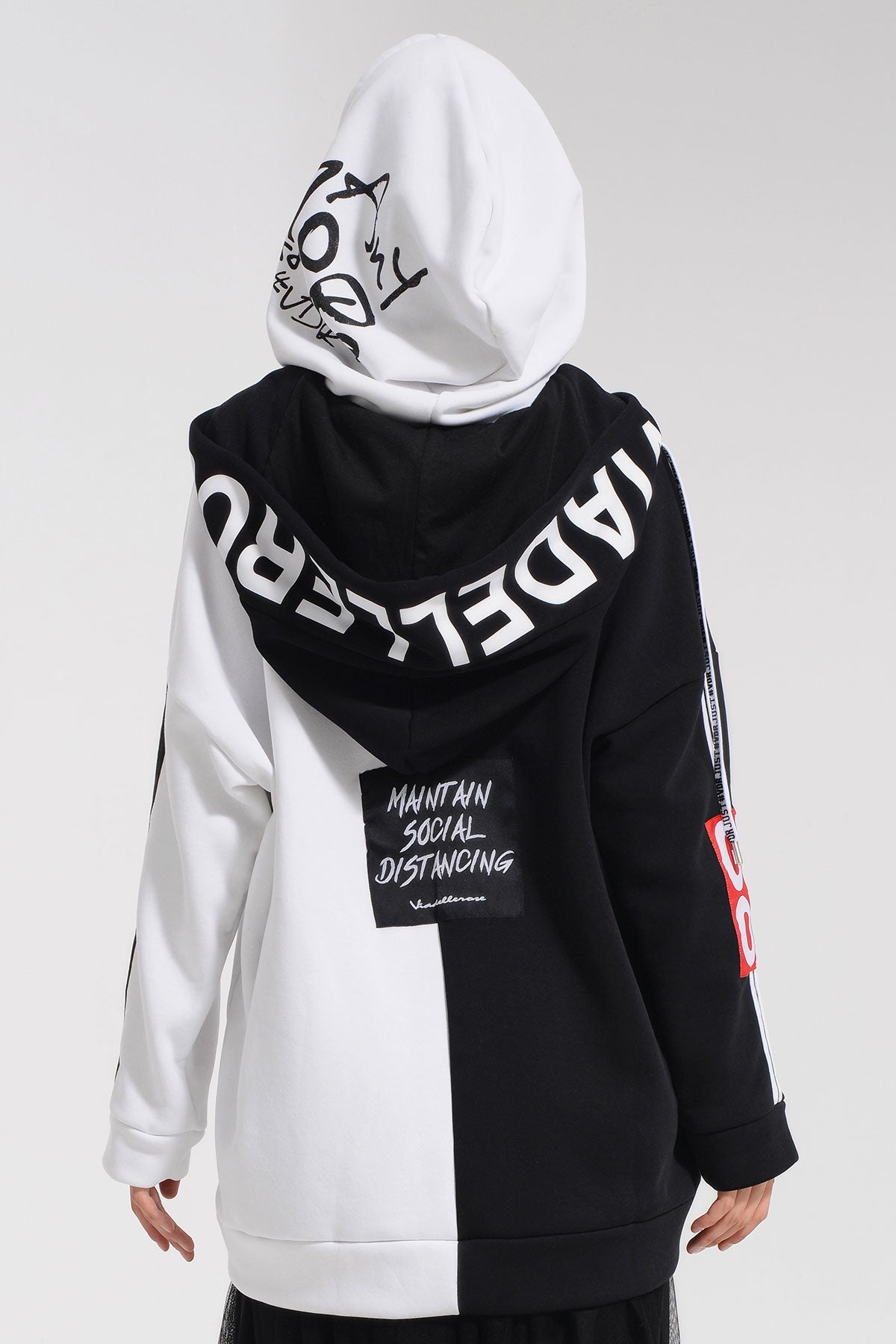 Siyah Beyaz Sweatshirt 8035