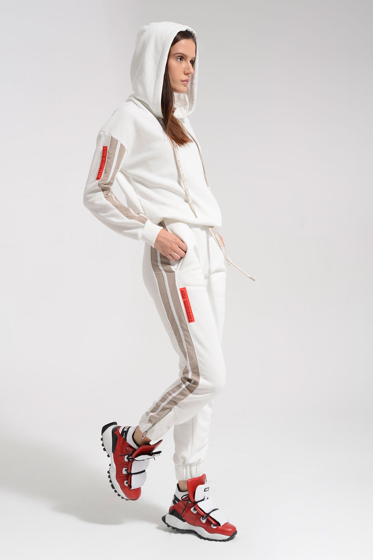 Ekru Sweatshirt 8044