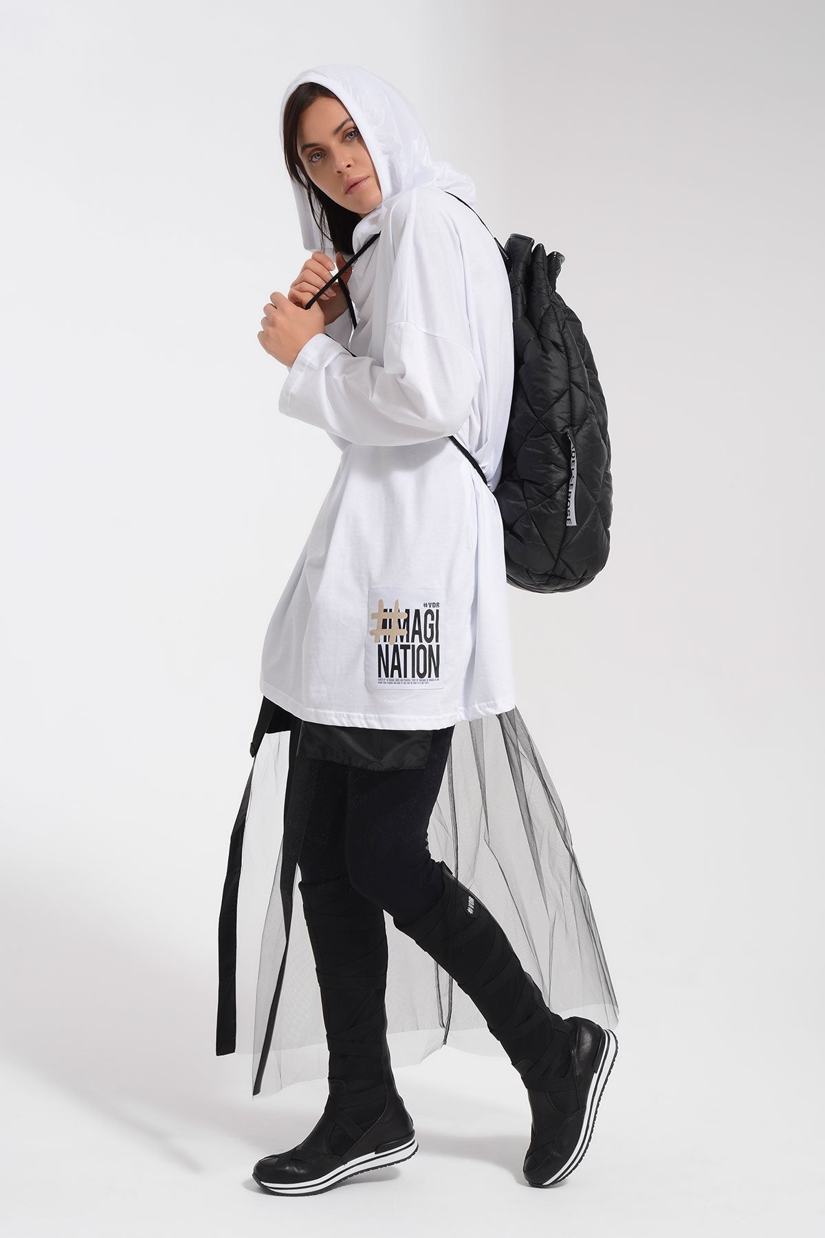 Beyaz Uzun T-shirt 8106