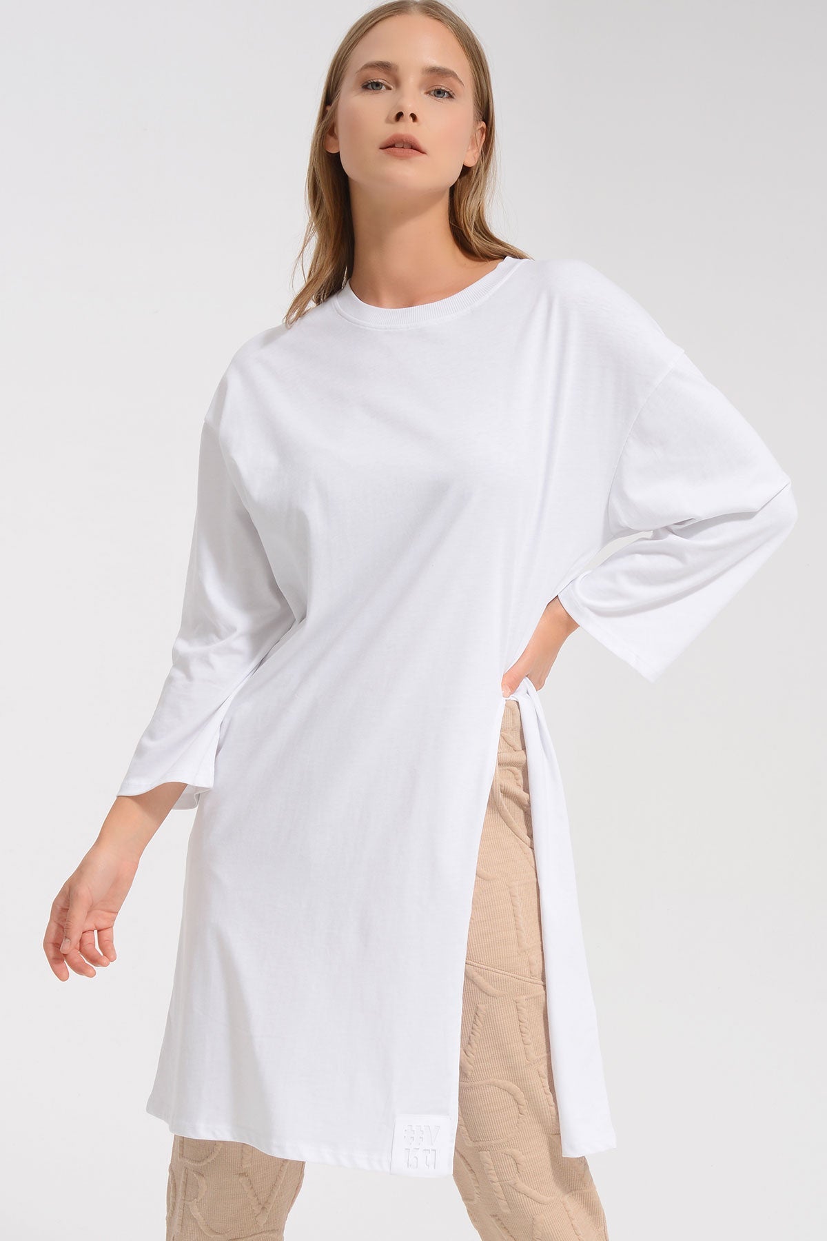 Beyaz Uzun T-shirt 8176